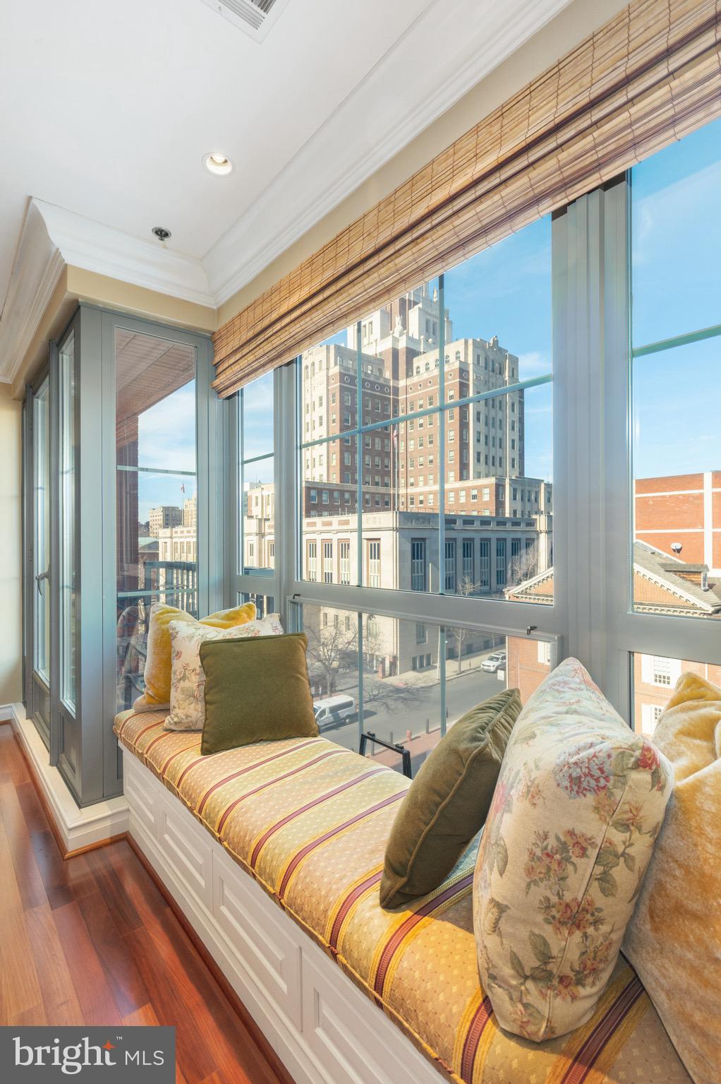 121-35 Walnut St #502