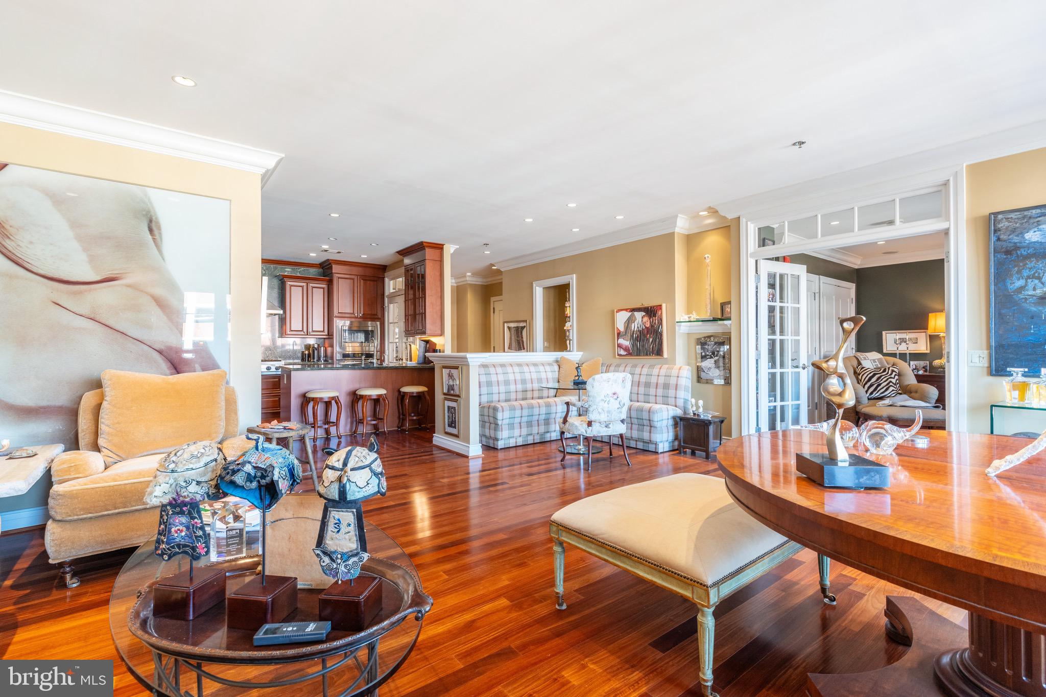 121-35 Walnut St #502