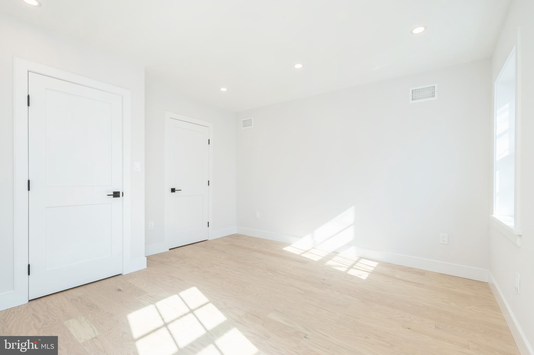 2045 Rittenhouse Sq