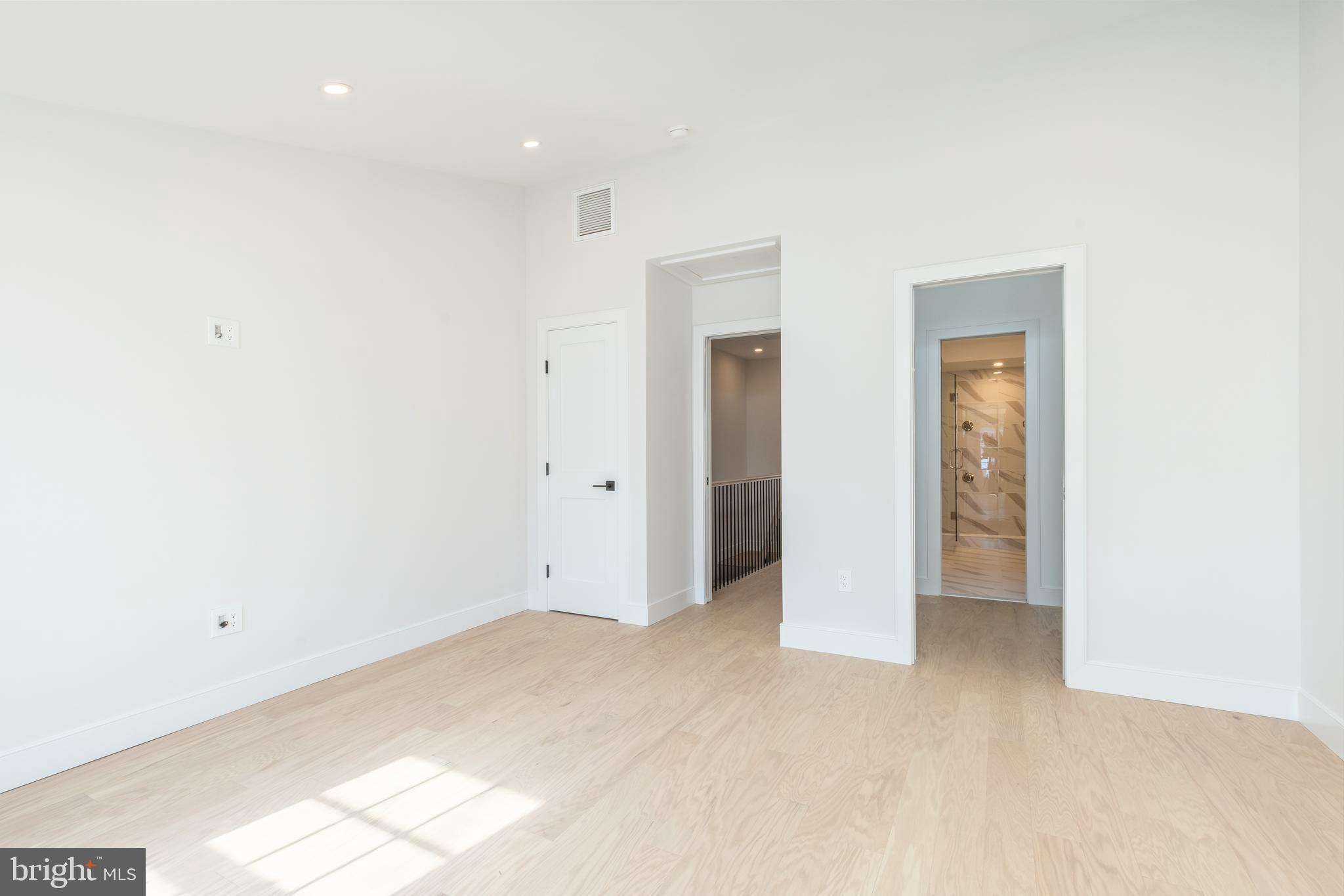 2045 Rittenhouse Sq