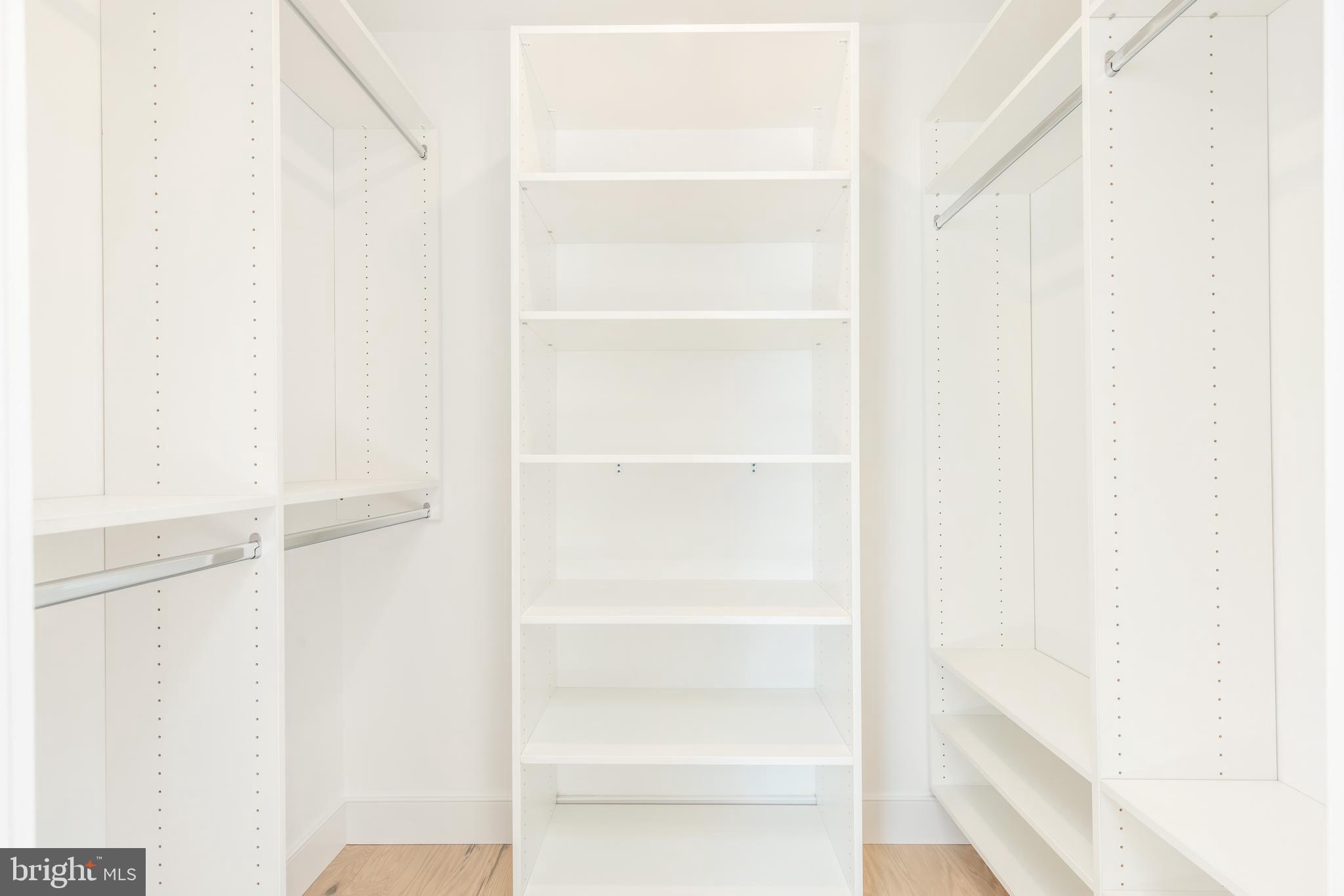 2045 Rittenhouse Sq