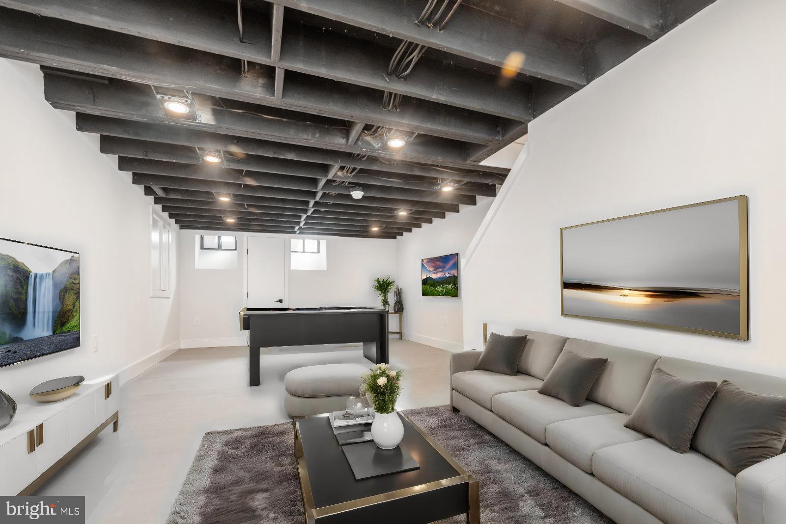 2045 Rittenhouse Sq
