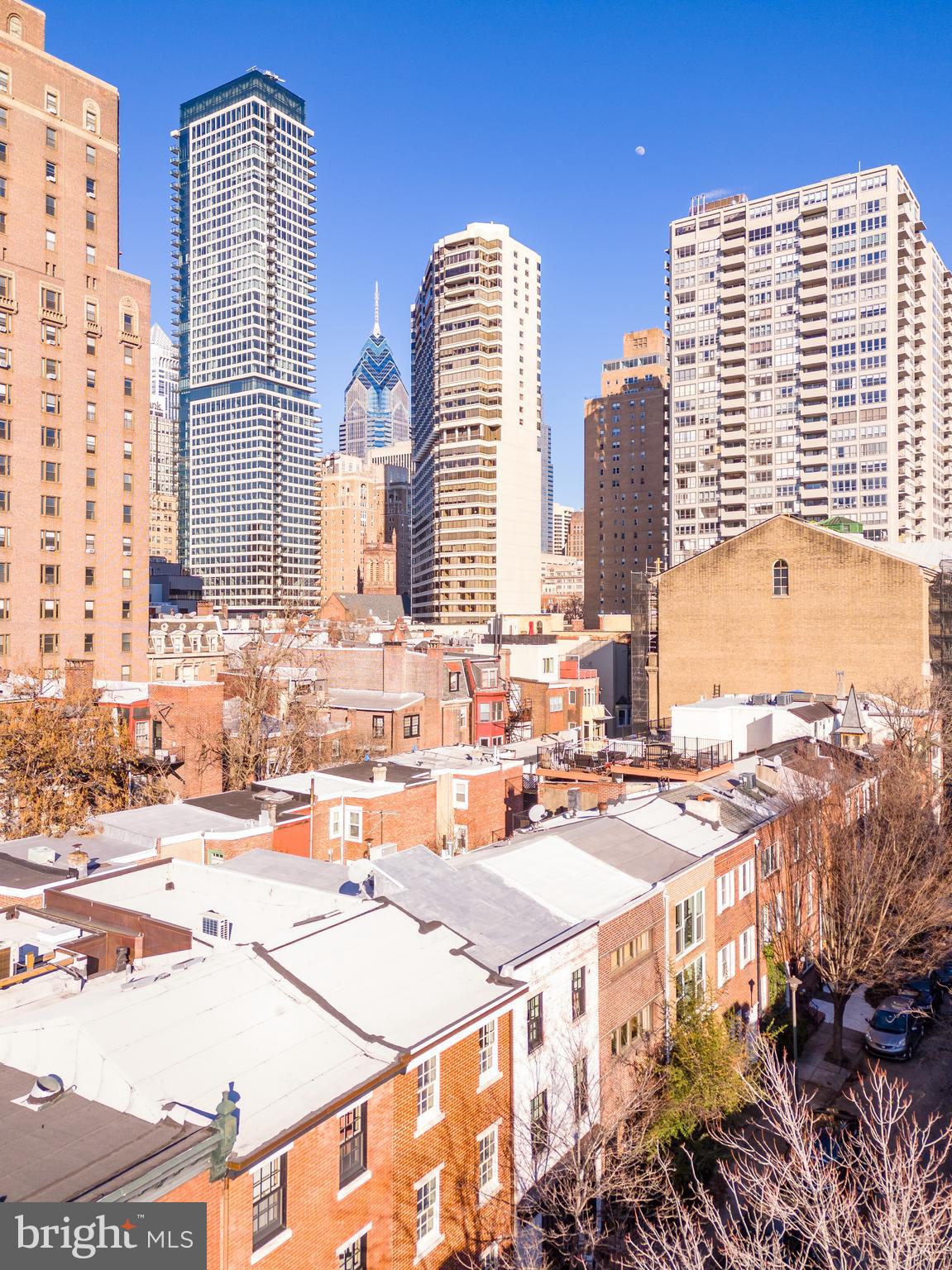 2045 Rittenhouse Sq