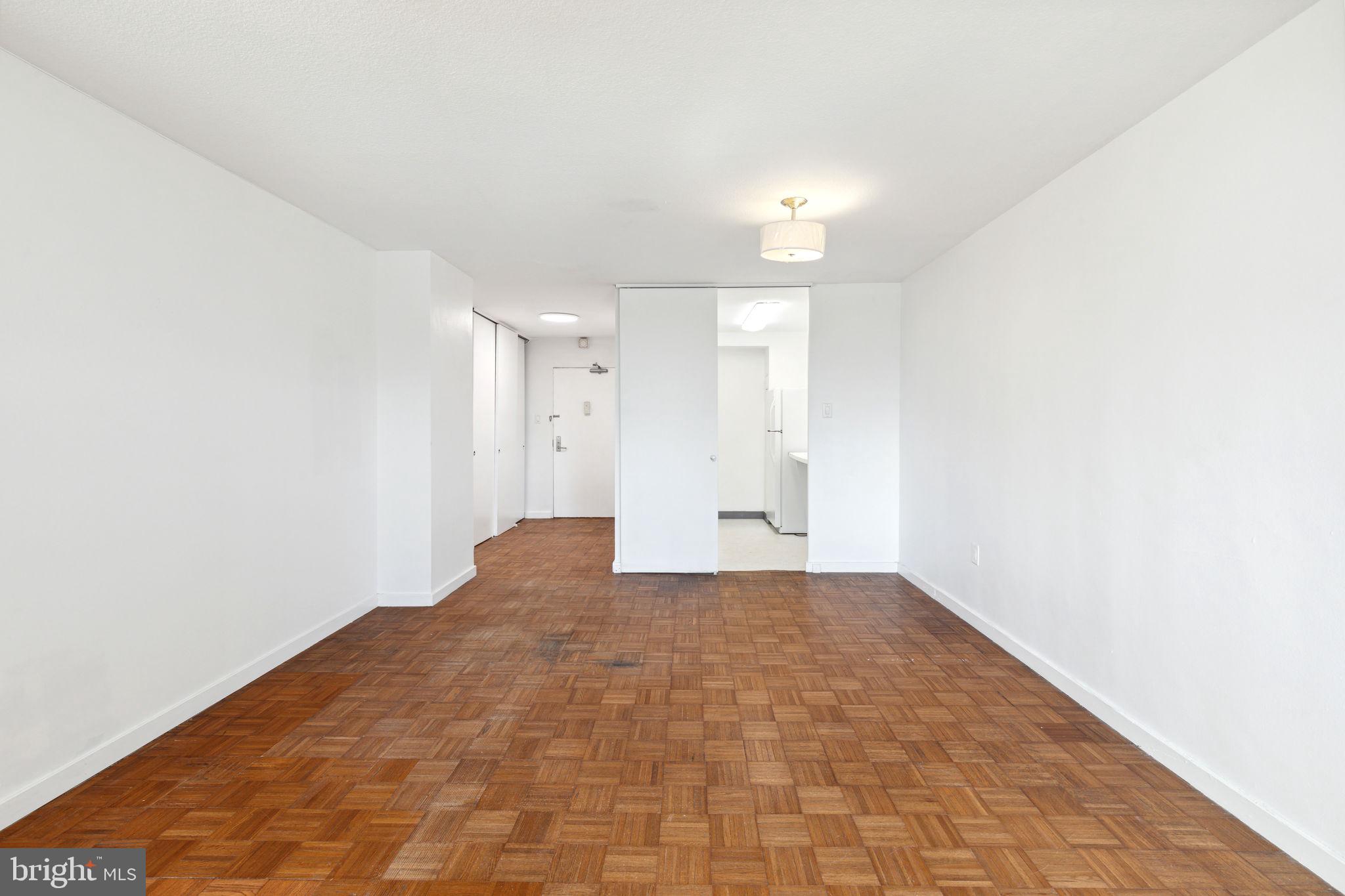 604-36 S Washington Sq #409