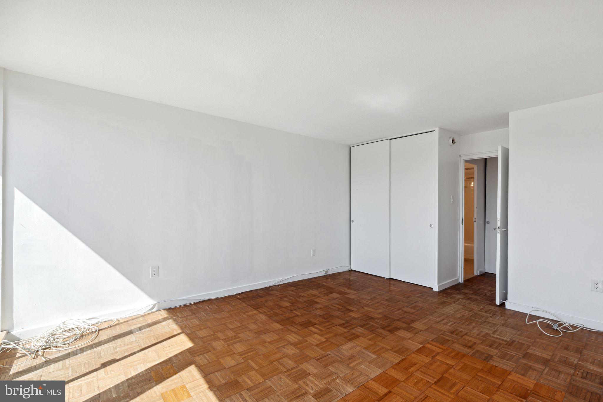 604-36 S Washington Sq #409