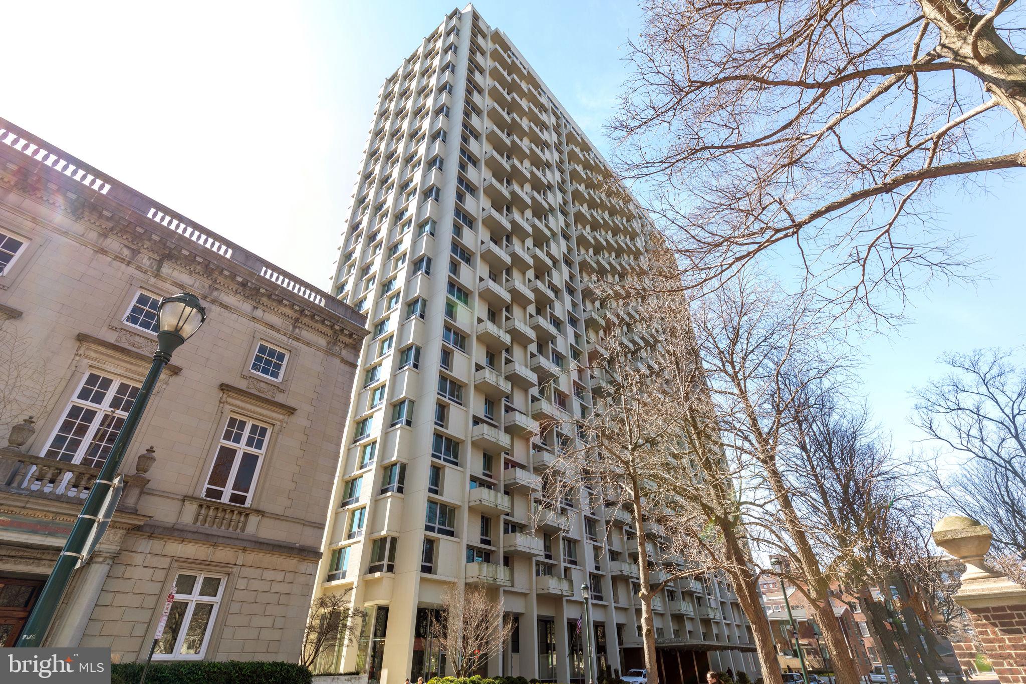 604-36 S Washington Sq #409