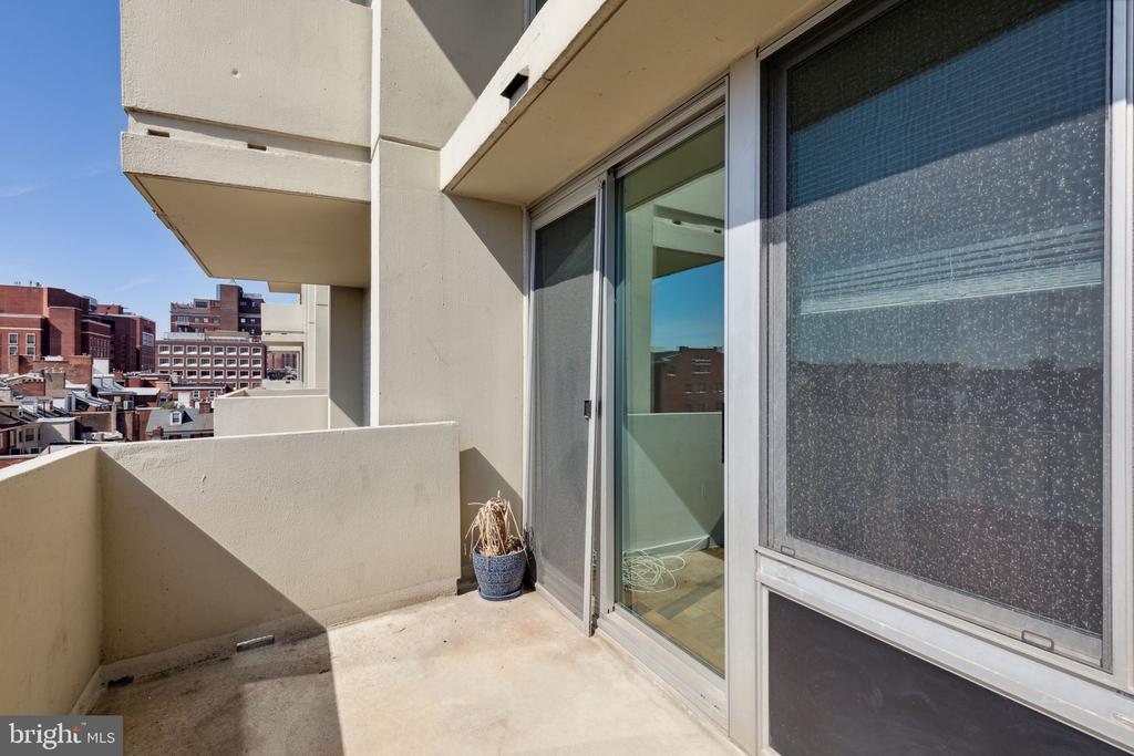 604-36 S Washington Sq #409