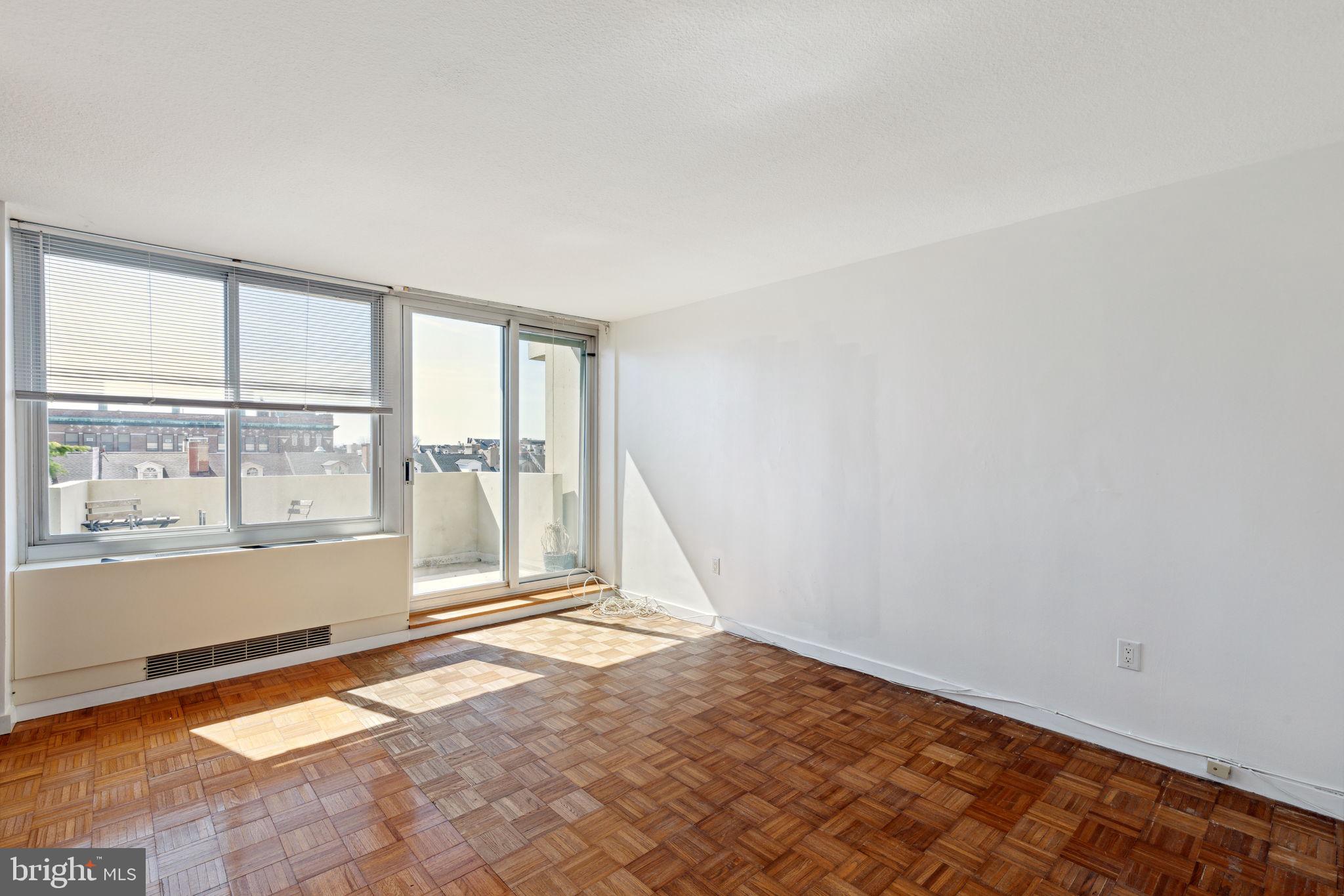 604-36 S Washington Sq #409