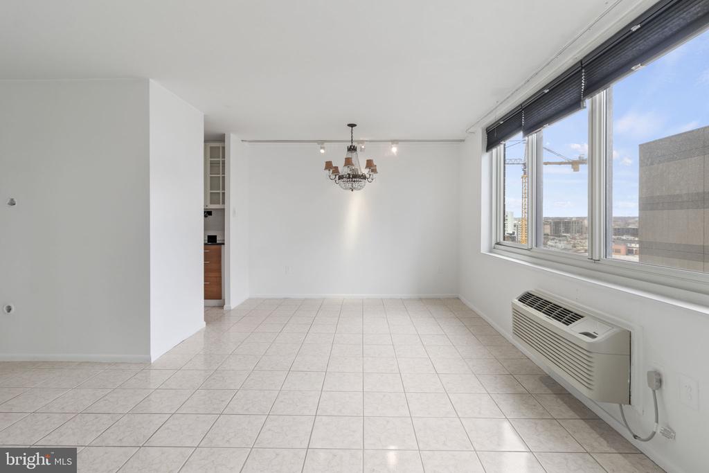 1901 John F Kennedy Blvd #901