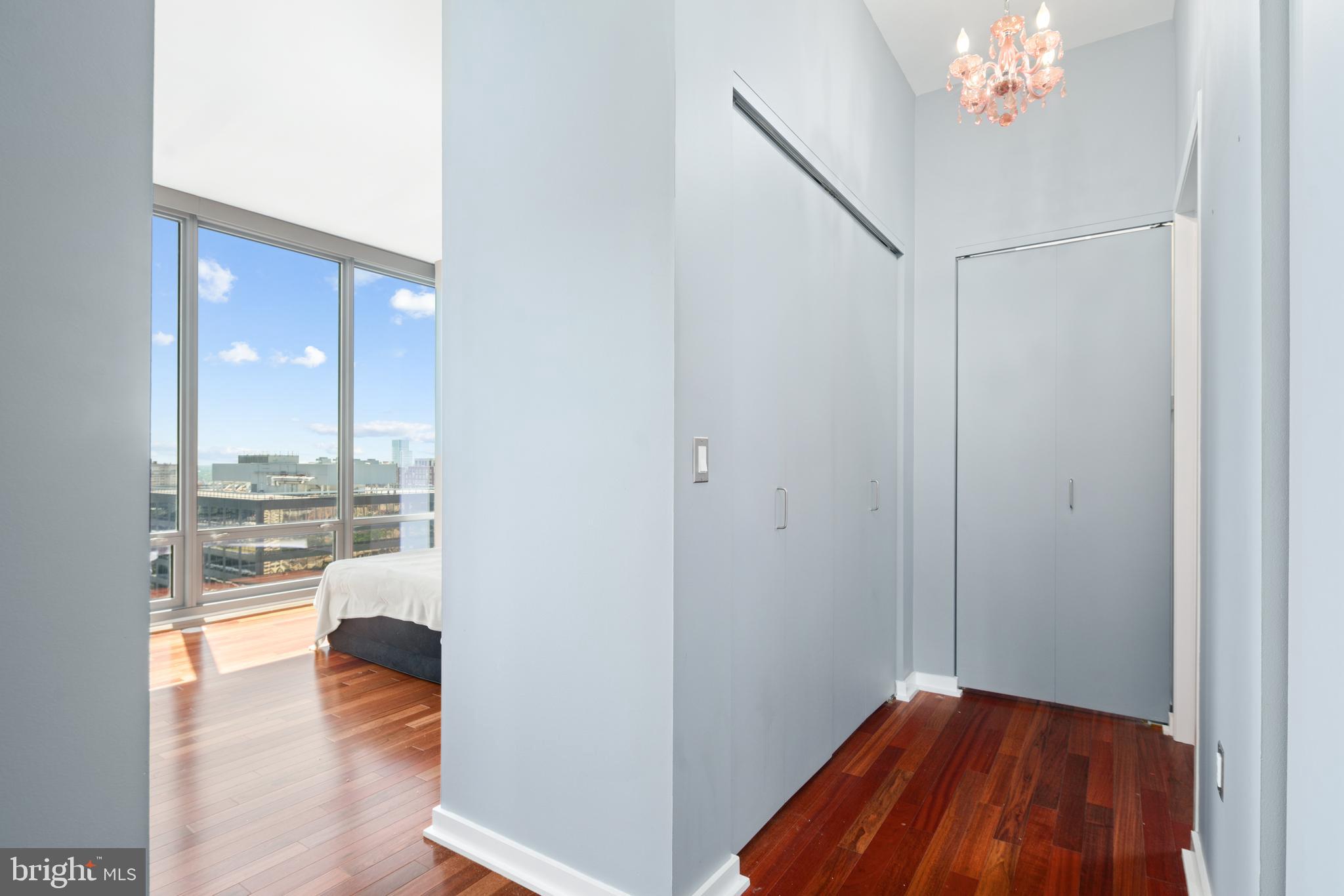 2101 MARKET ST #4106