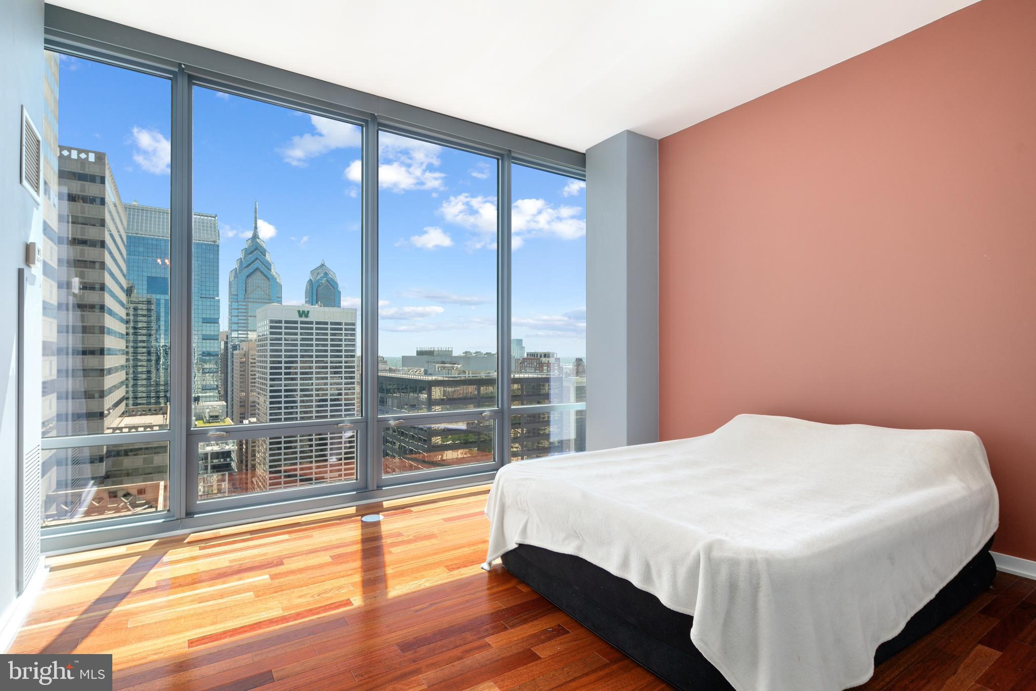 2101 MARKET ST #4106