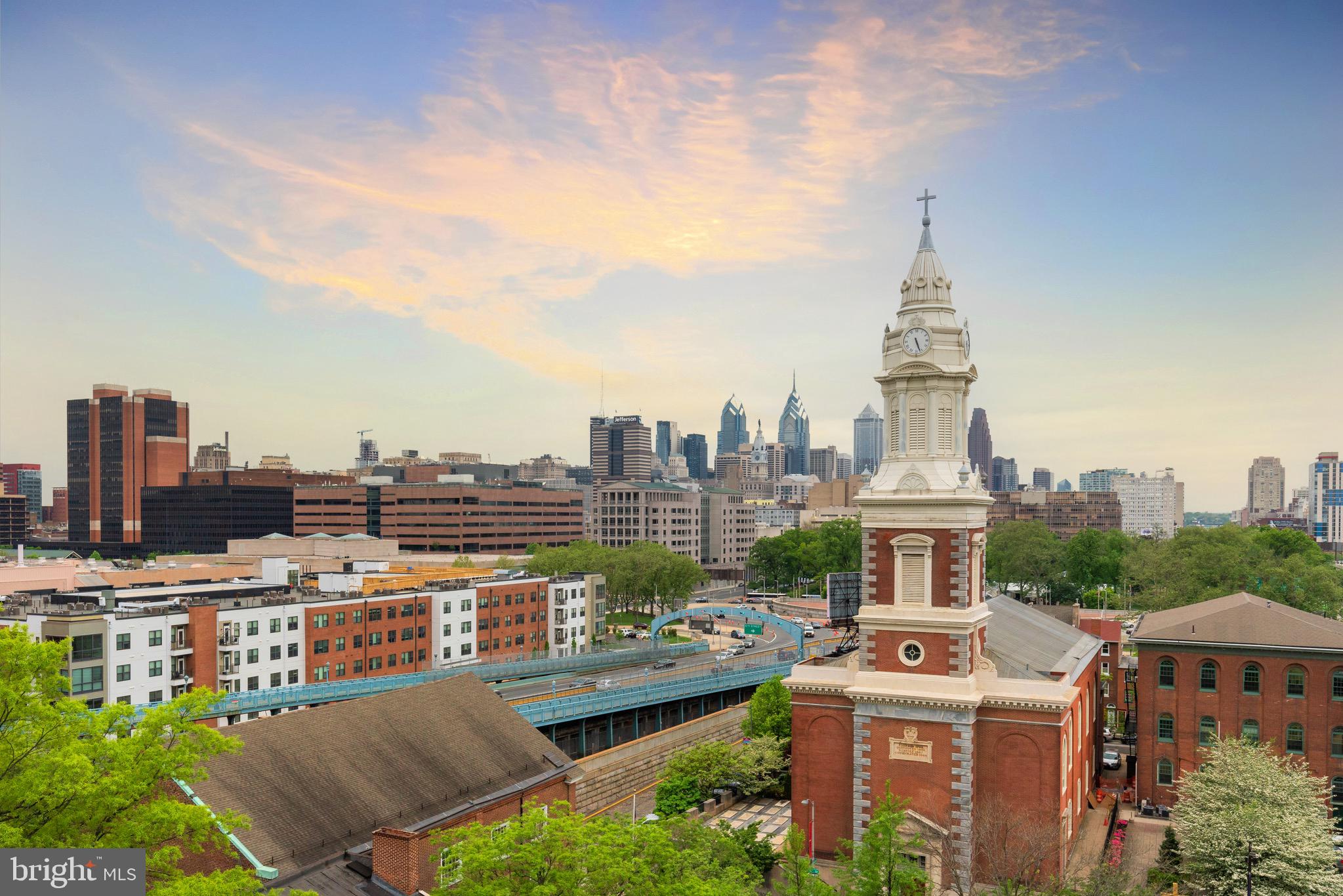 315 NEW ST #611