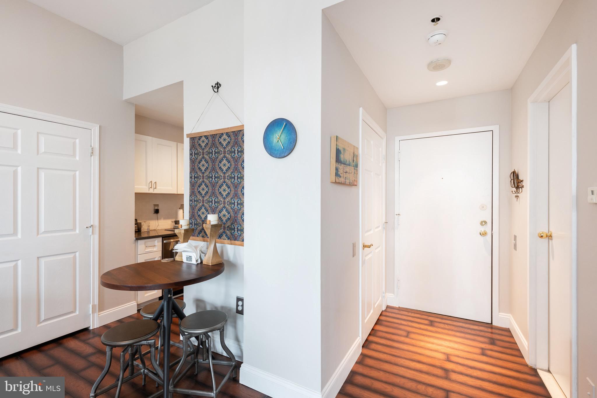 315 NEW ST #611