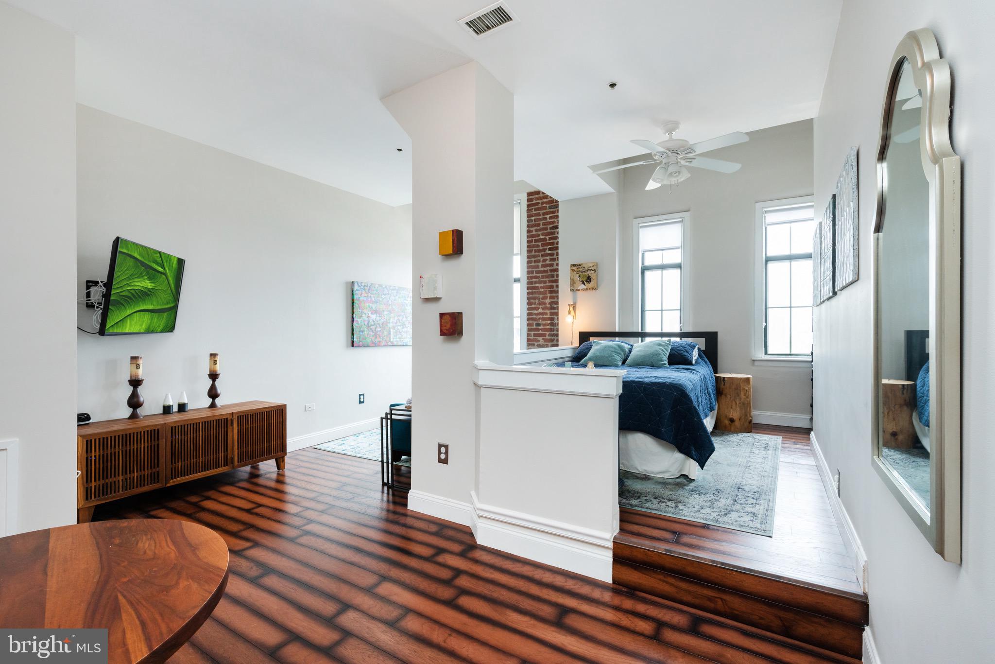 315 NEW ST #611