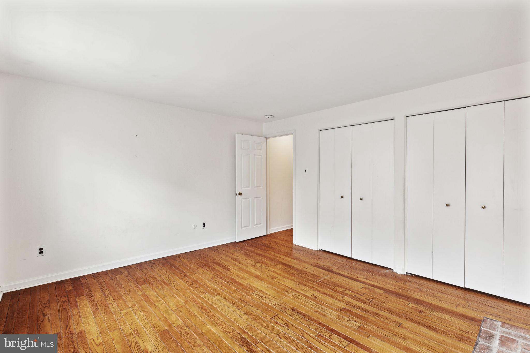131 Pine St