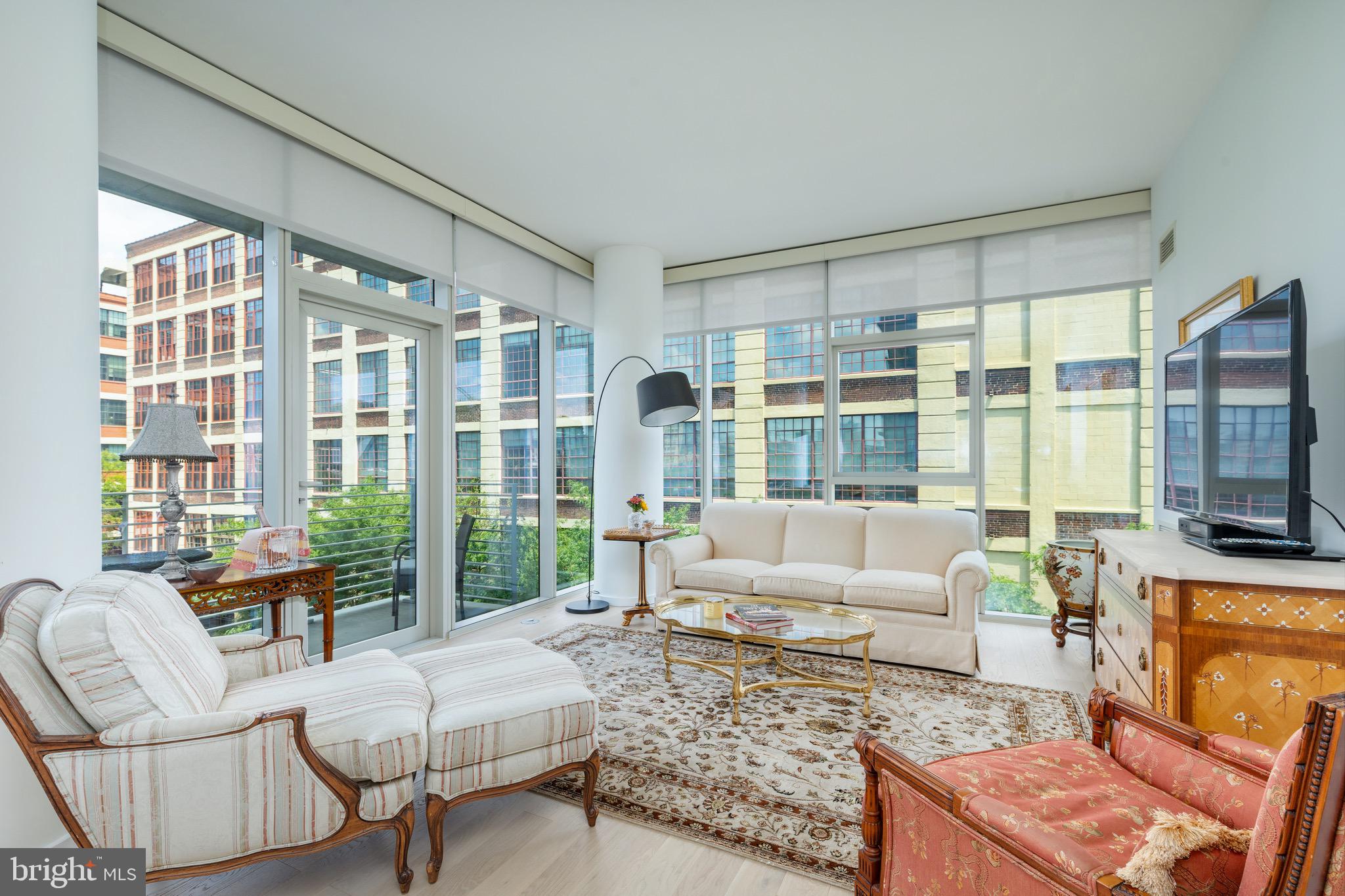 210-20 S 25th St #303