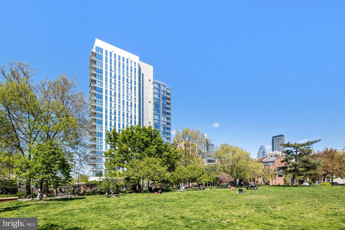 210-20 S 25th St #303