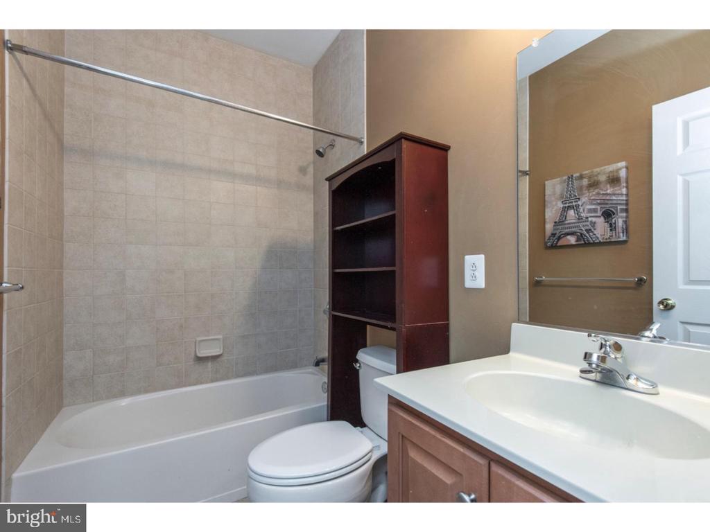 16 BREWERYTOWN CT