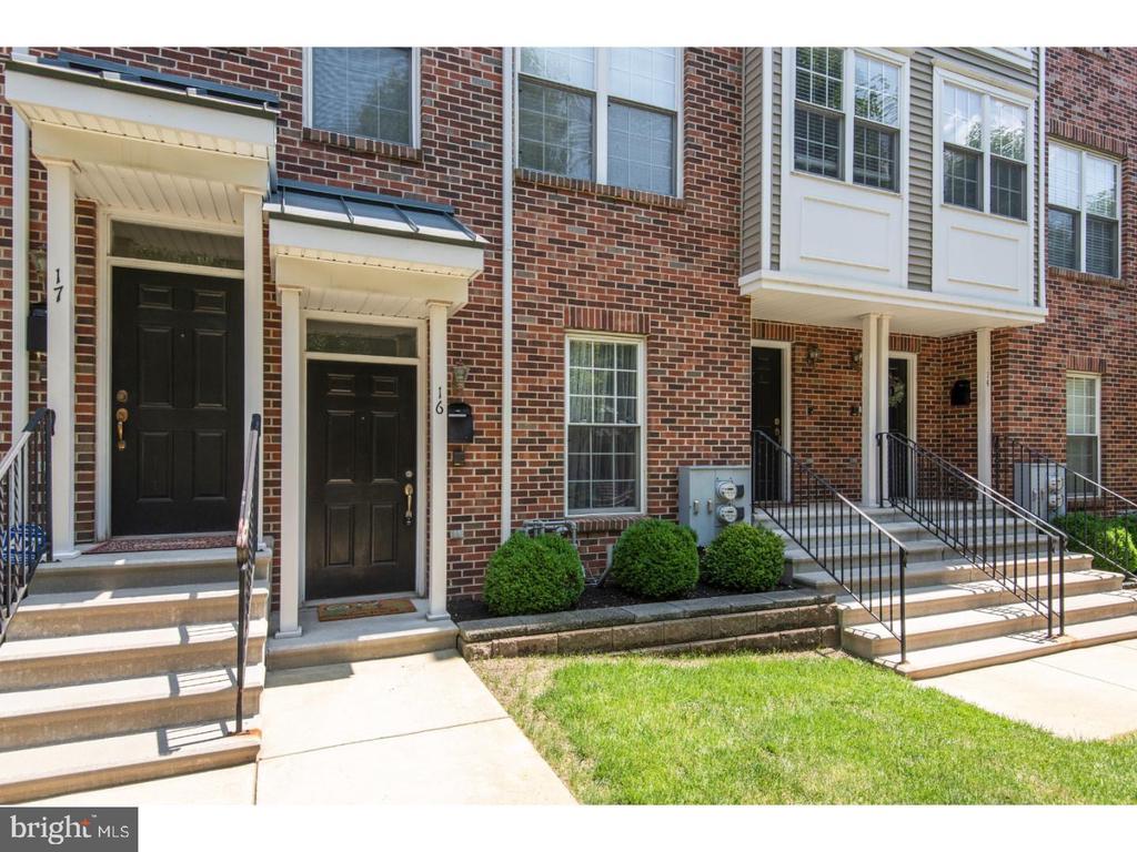16 BREWERYTOWN CT