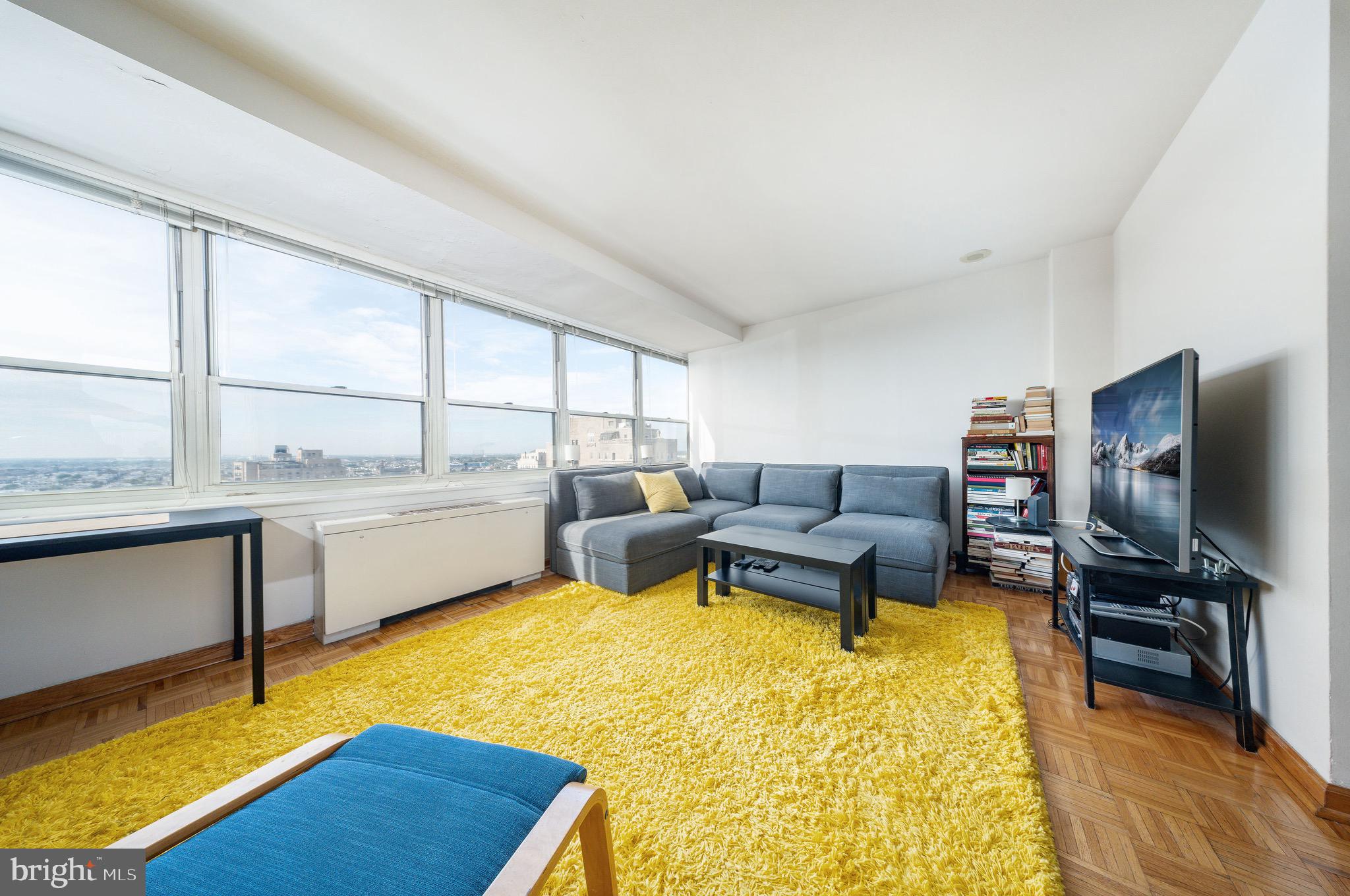 1810-18 Rittenhouse Sq #1807