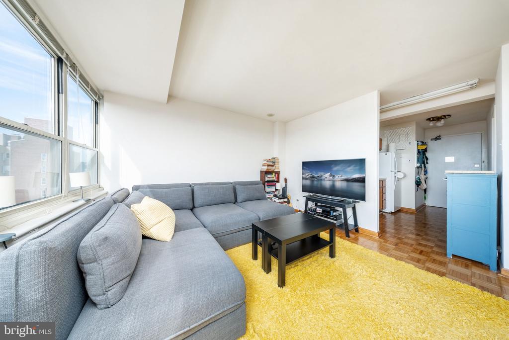 1810-18 Rittenhouse Sq #1807