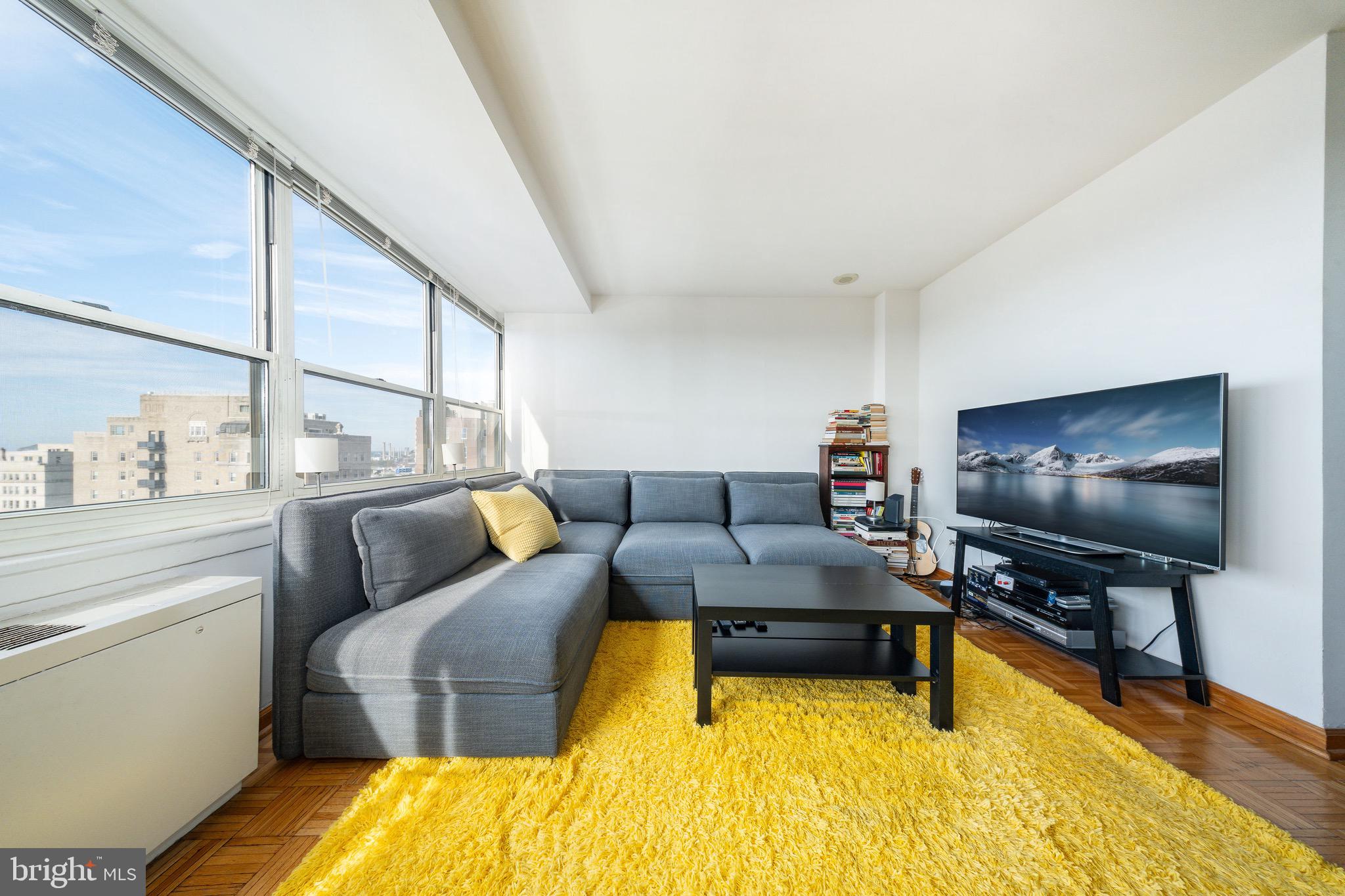 1810-18 Rittenhouse Sq #1807