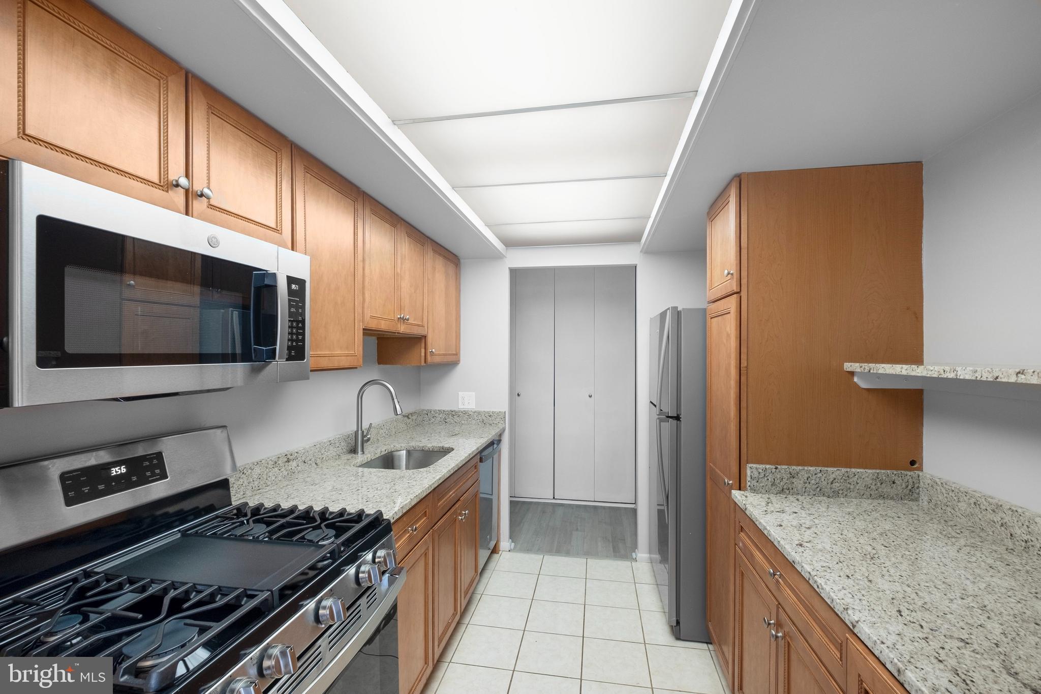 1326-42 Spruce St #705