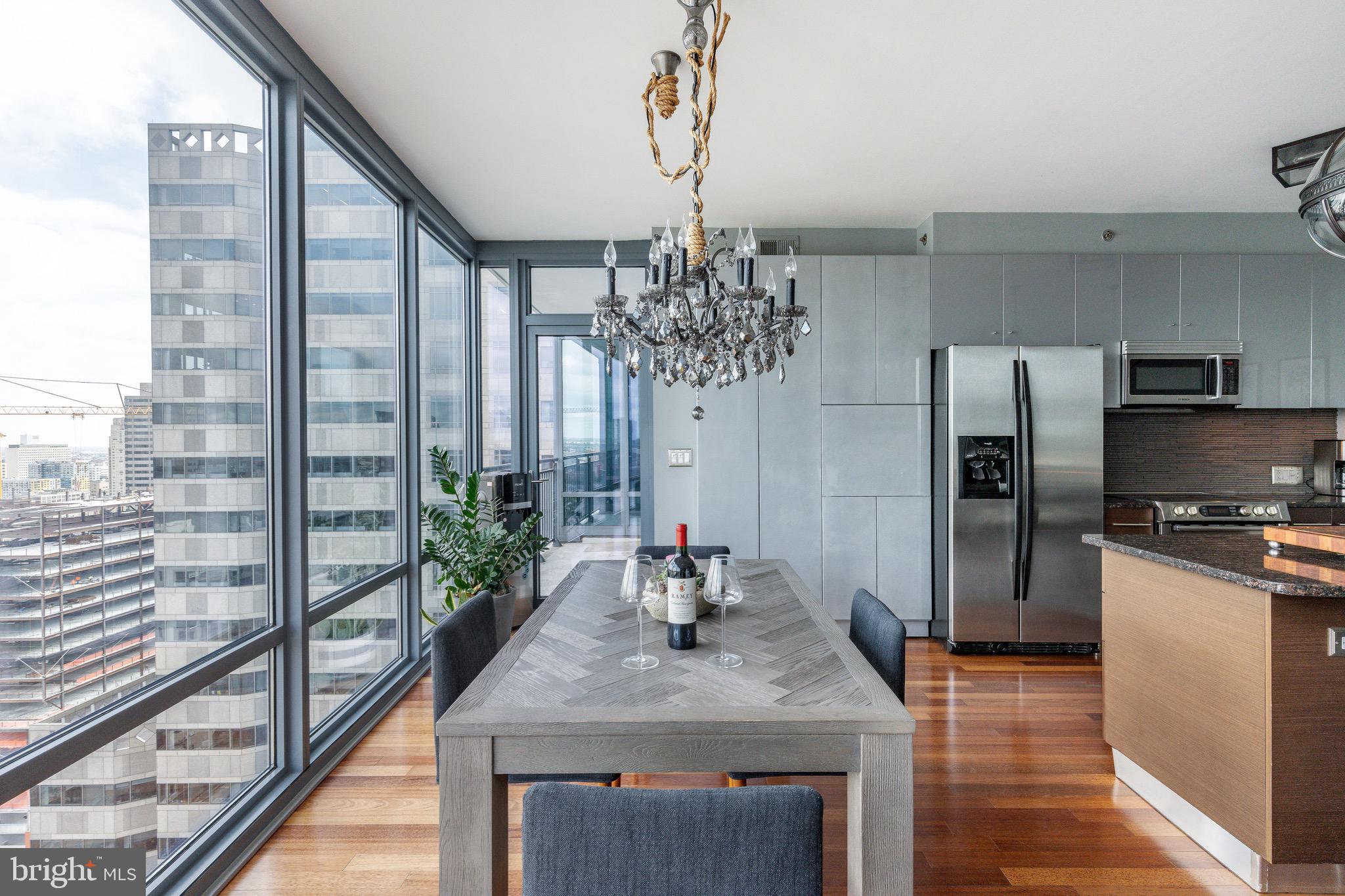 2101 Market St #2901