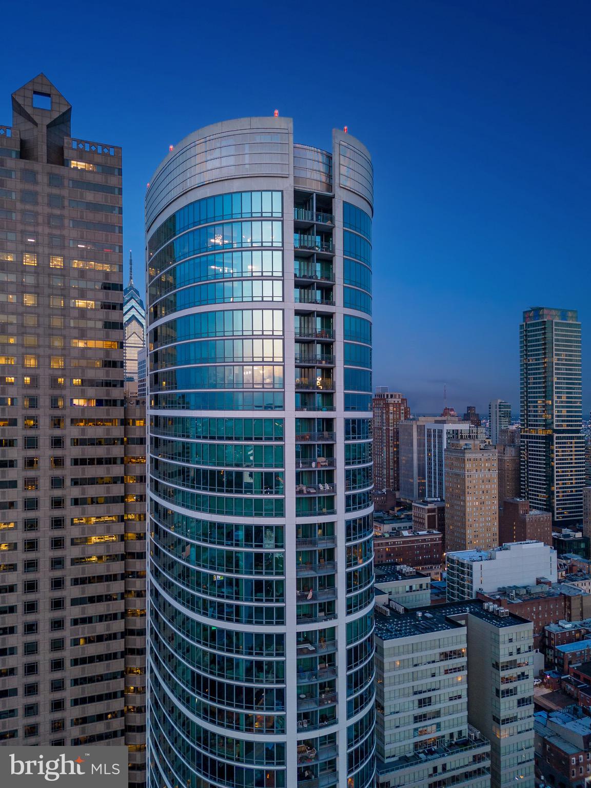 2101 Market St #2901