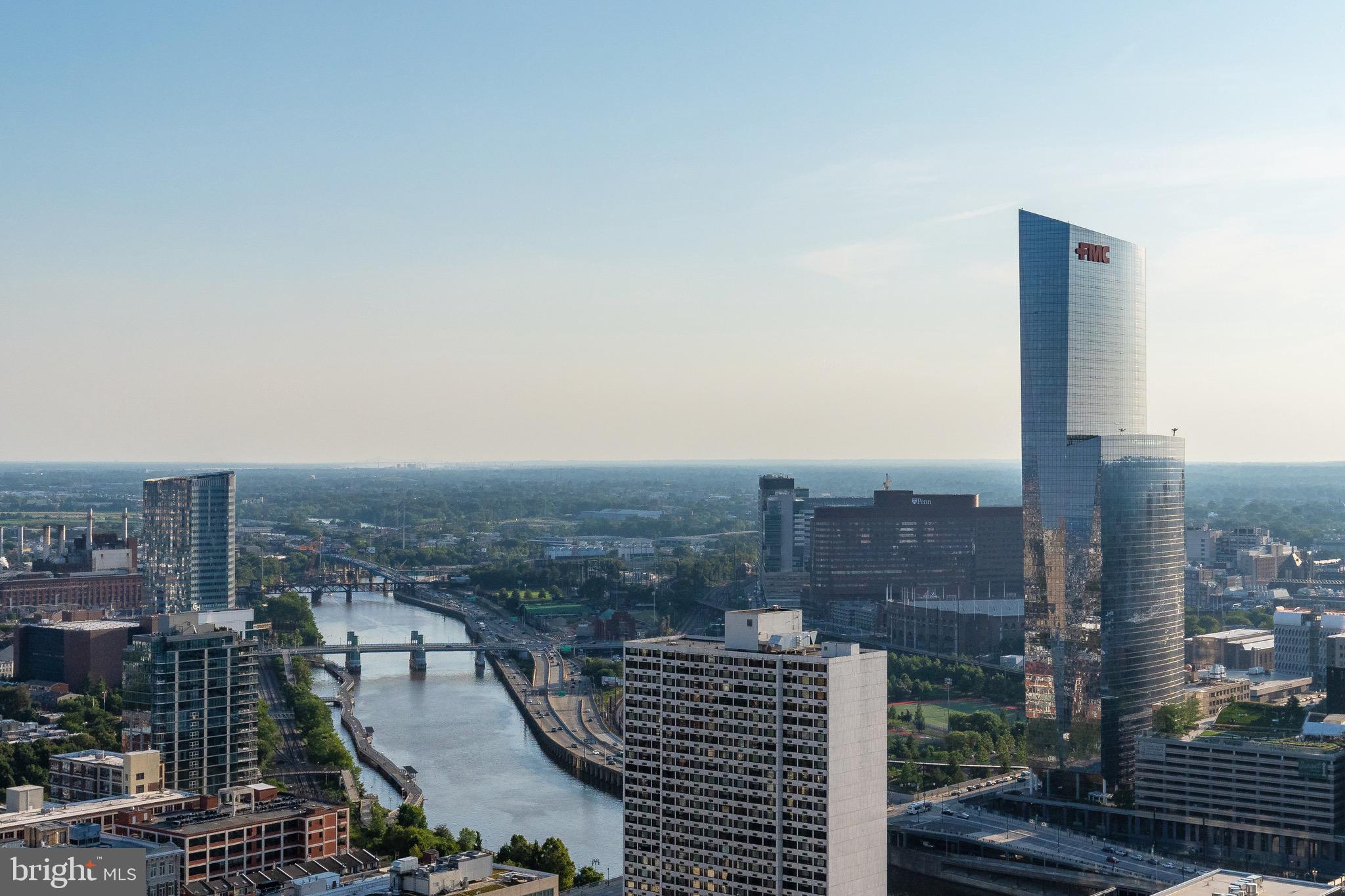 2101 Market St #2901