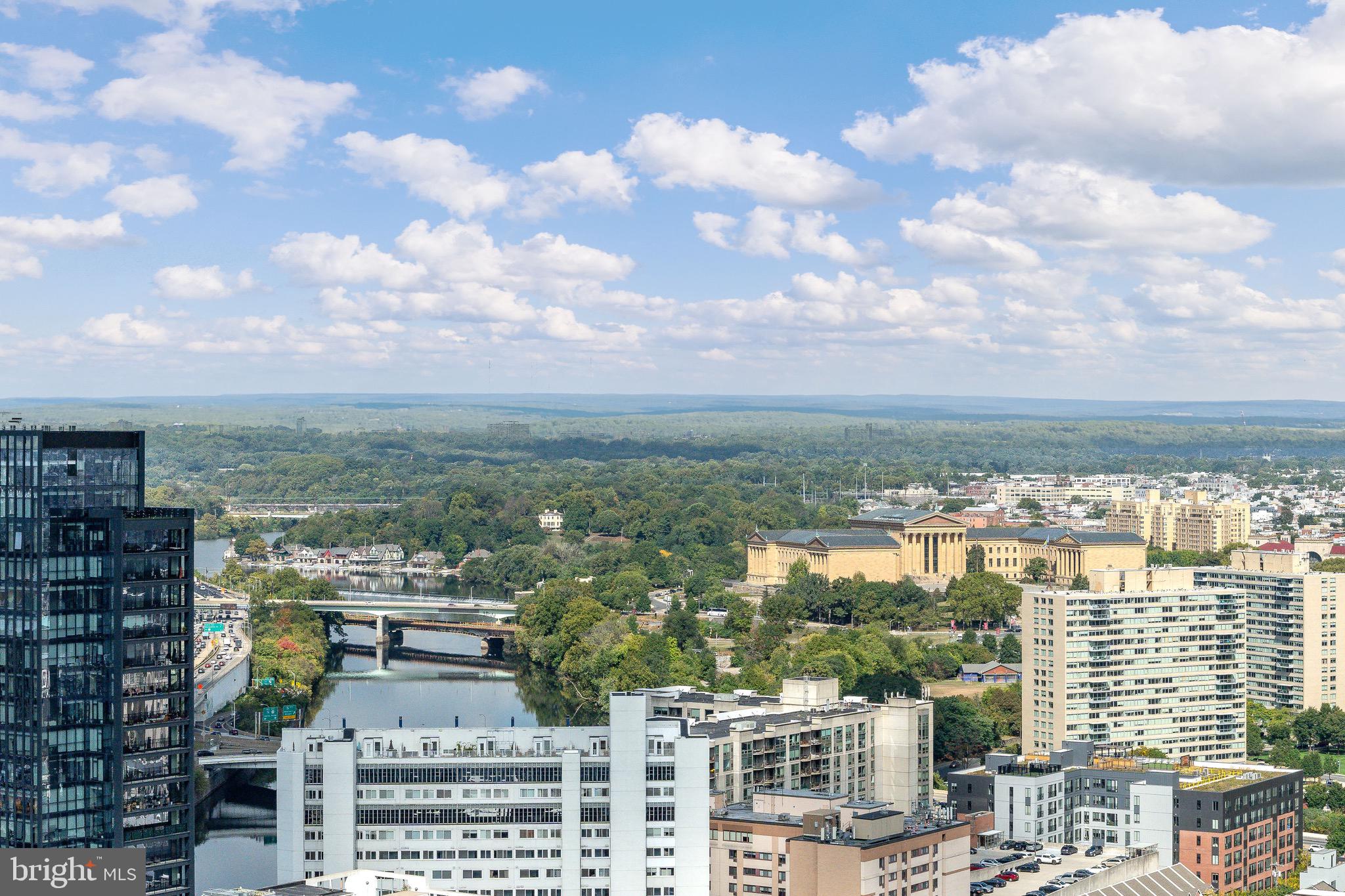 2101 Market St #2901