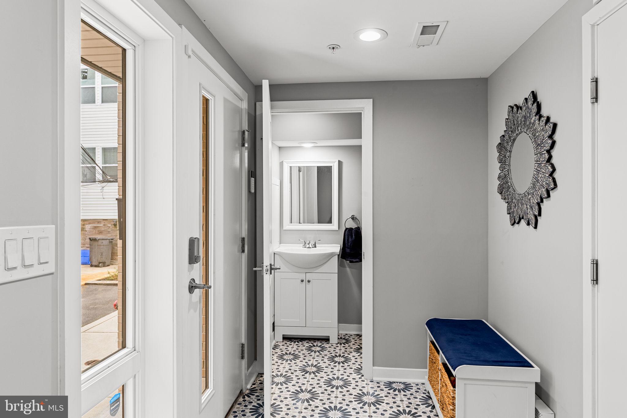 815 Perkiomen St #23