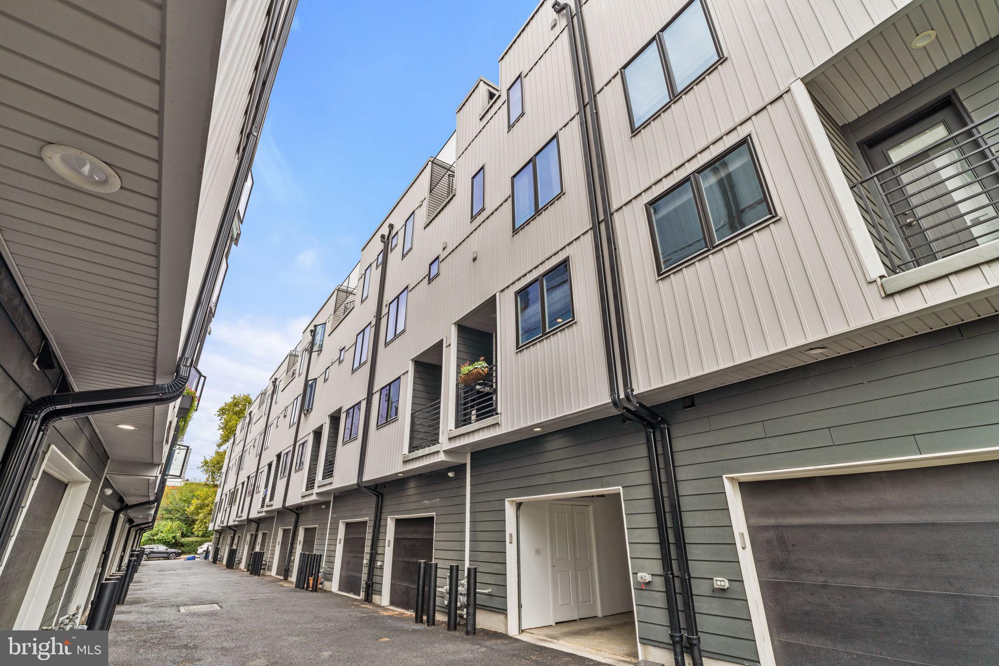 815 Perkiomen St #23