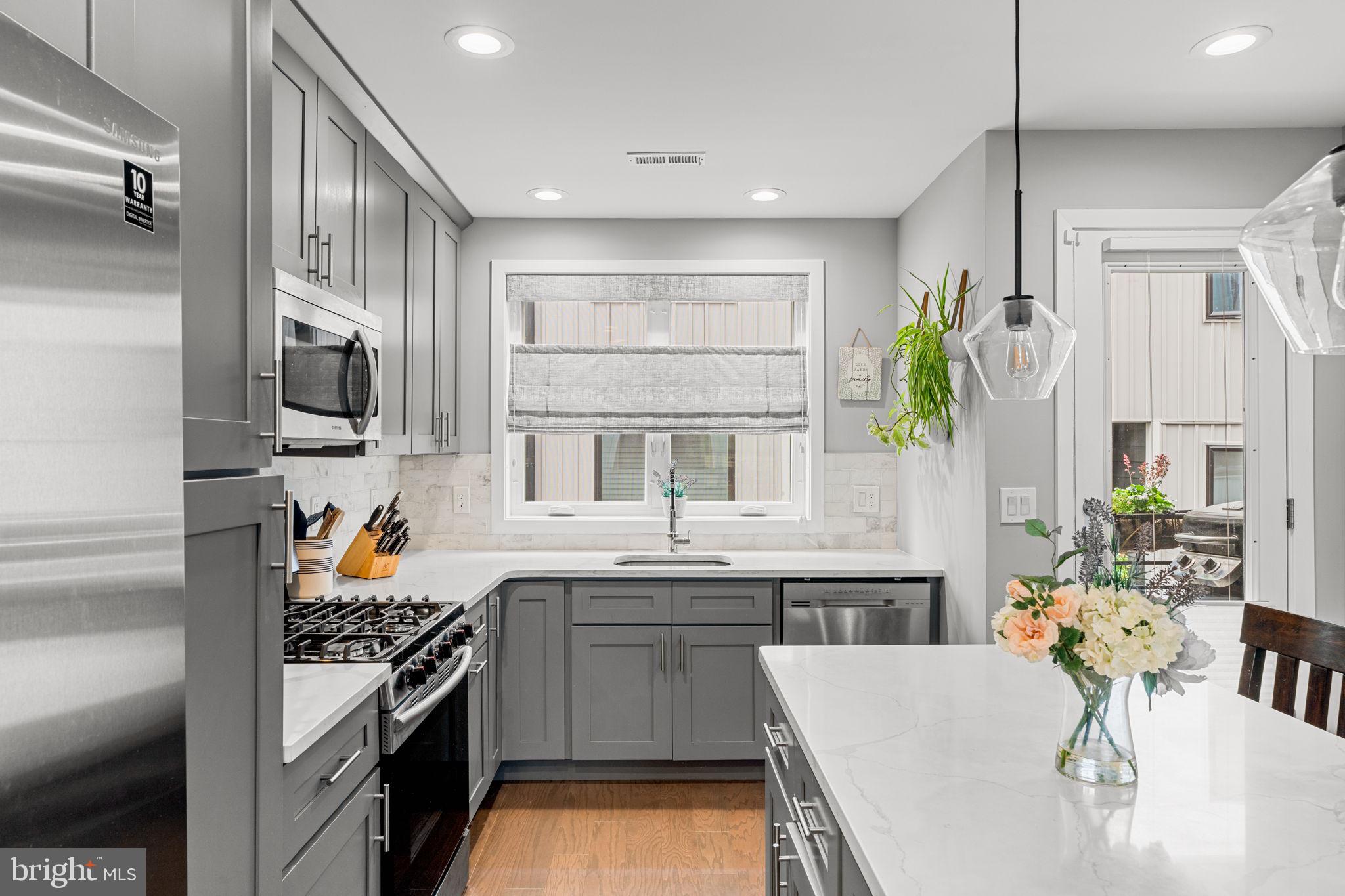 815 Perkiomen St #23