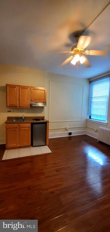 1324 Locust St #815