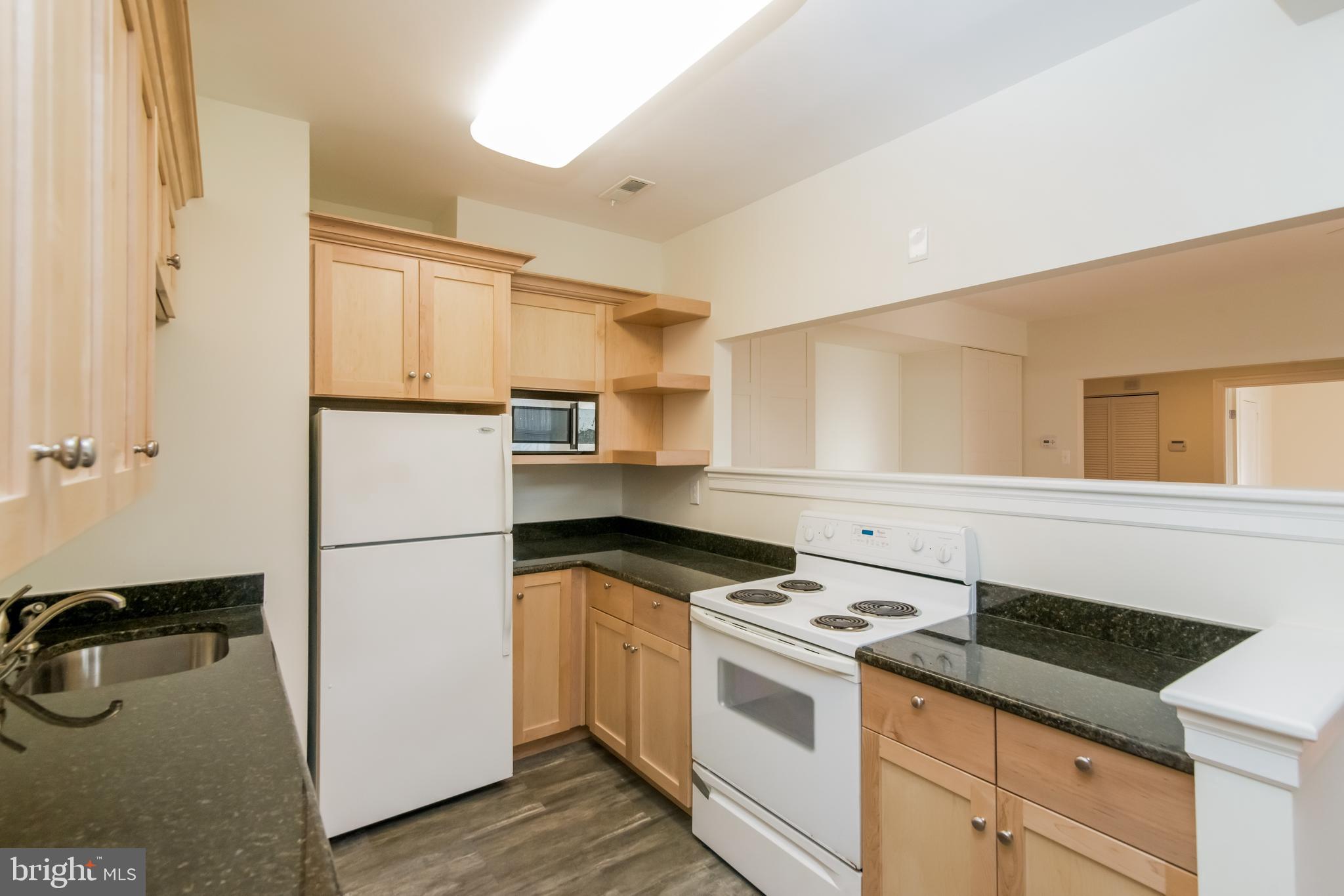 6655 McCallum St #12