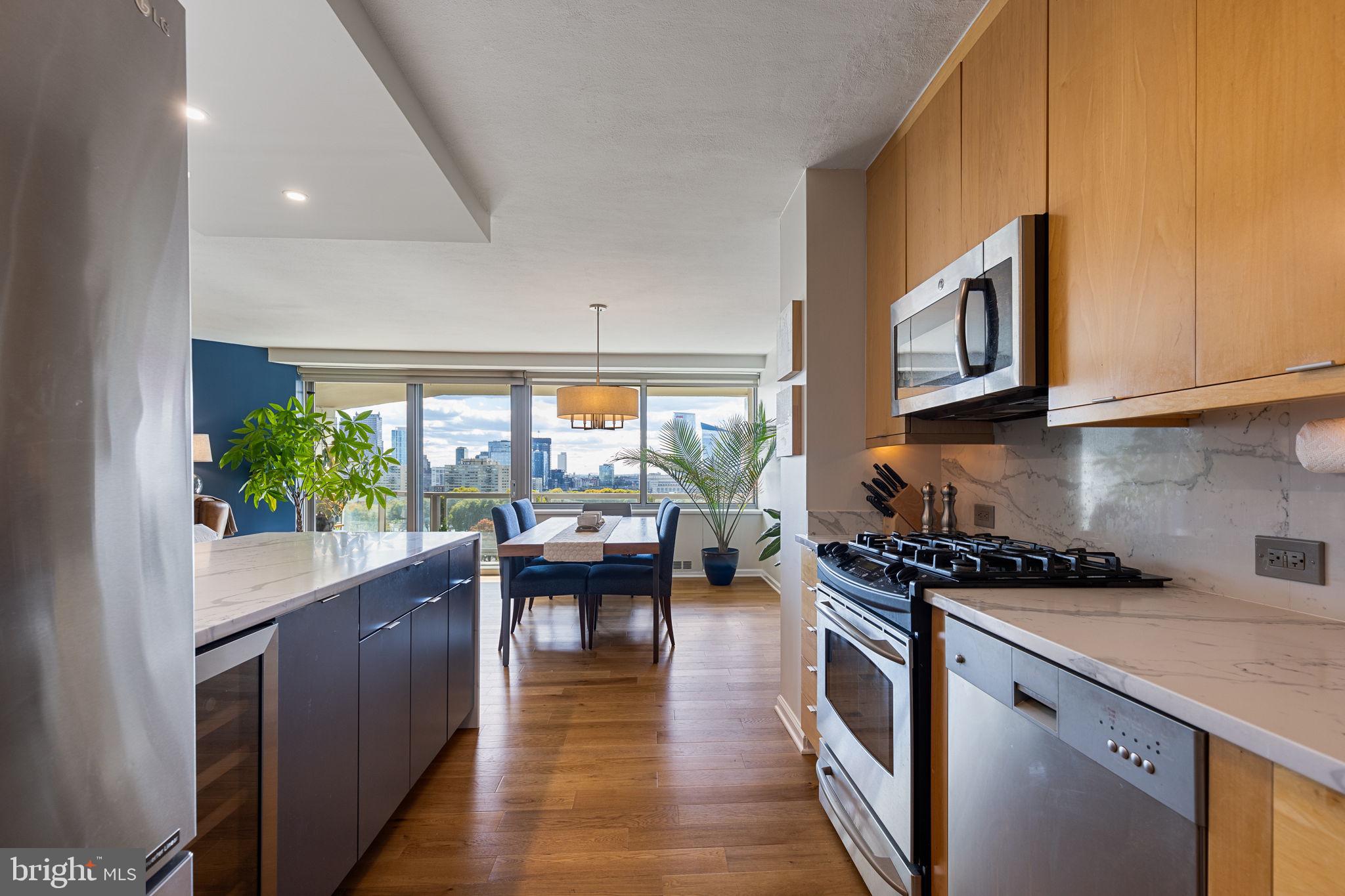 2401 Pennsylvania Ave #11a1