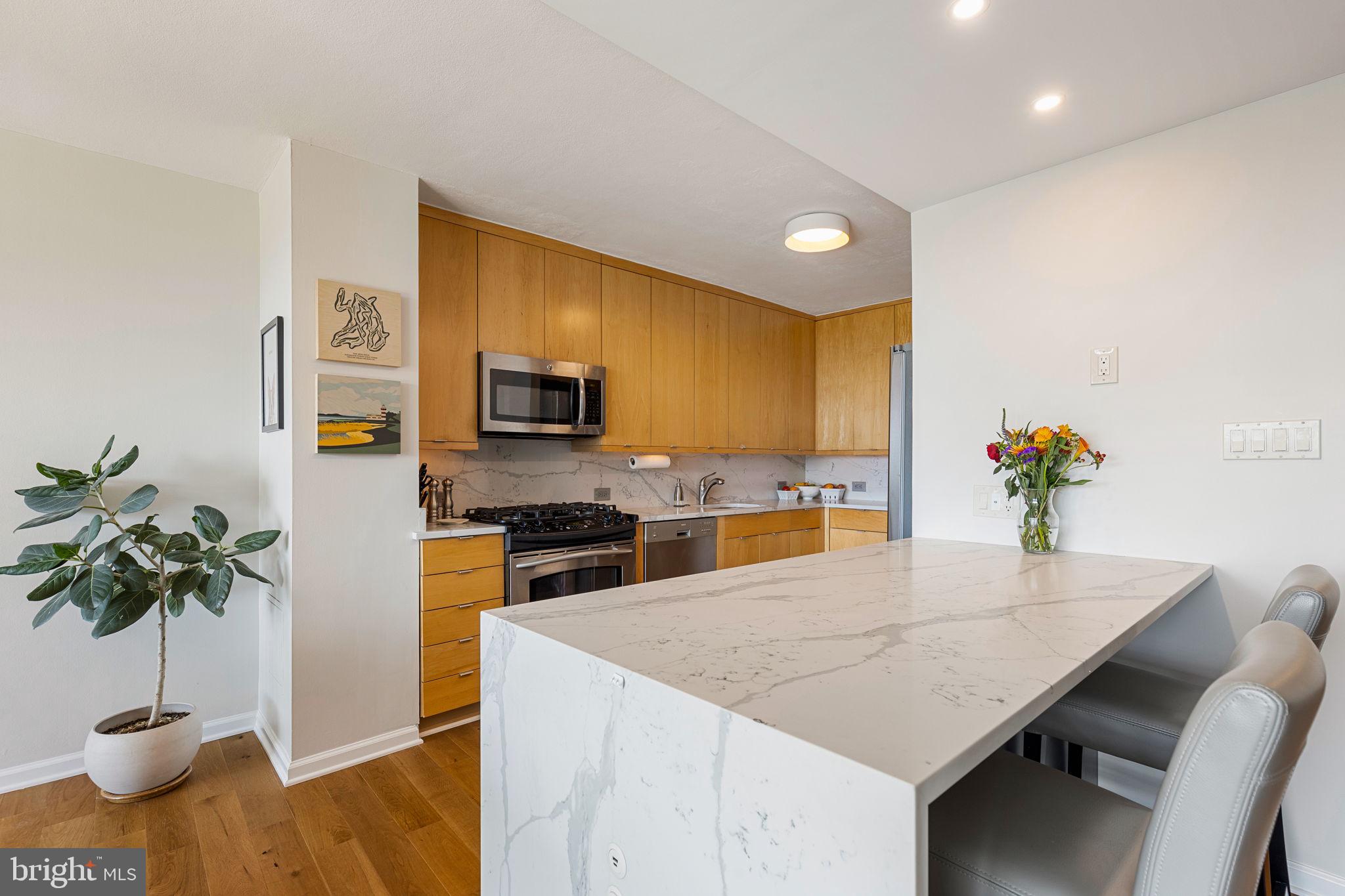 2401 Pennsylvania Ave #11a1