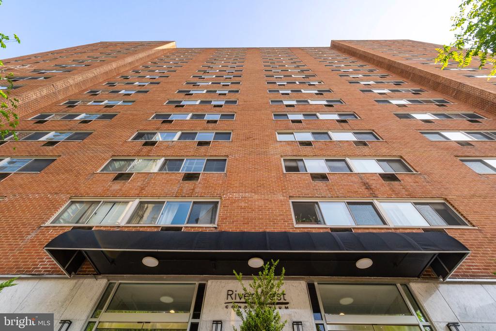 2101-17 Chestnut St #506