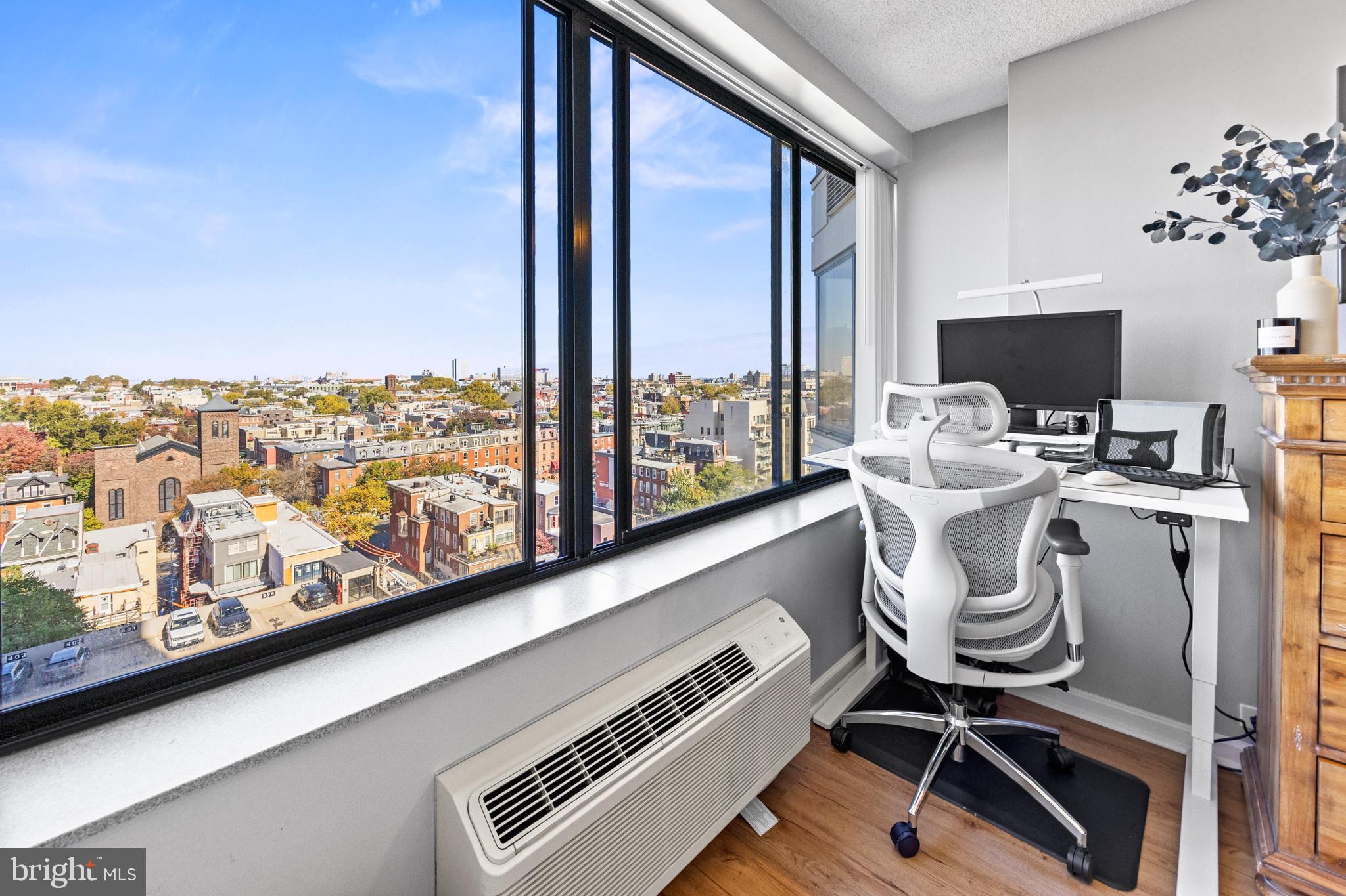 2001 HAMILTON ST #1409