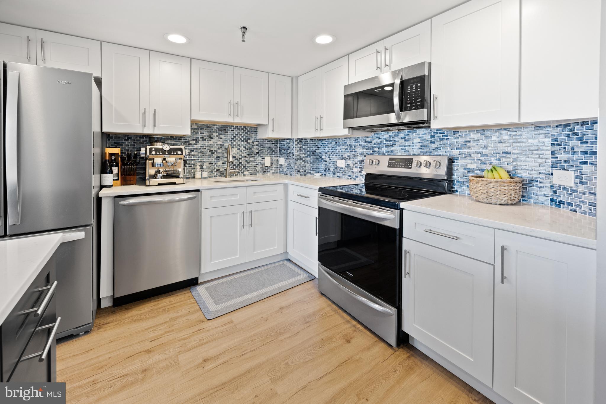 2001 HAMILTON ST #1409