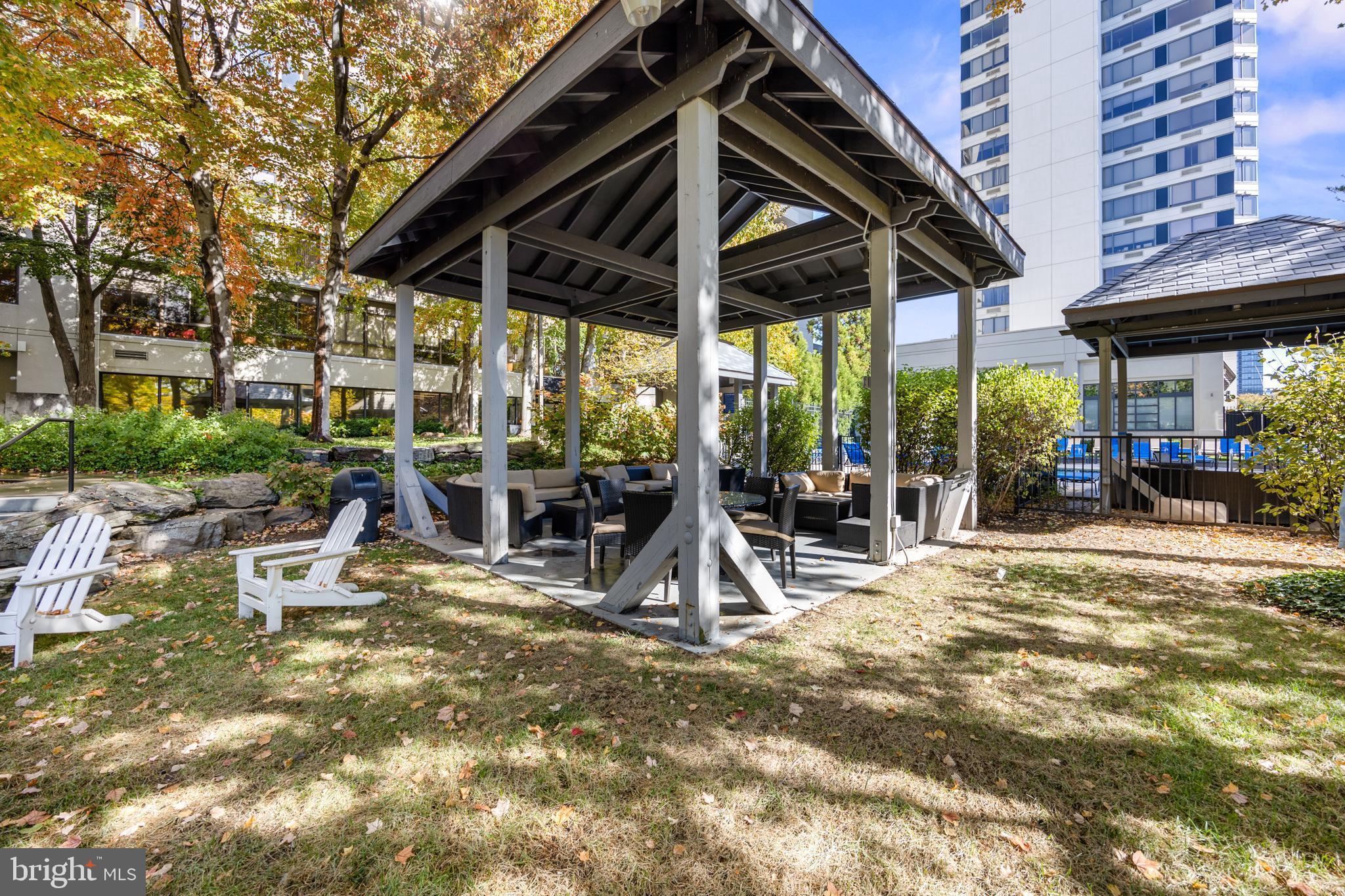 2001 HAMILTON ST #1409