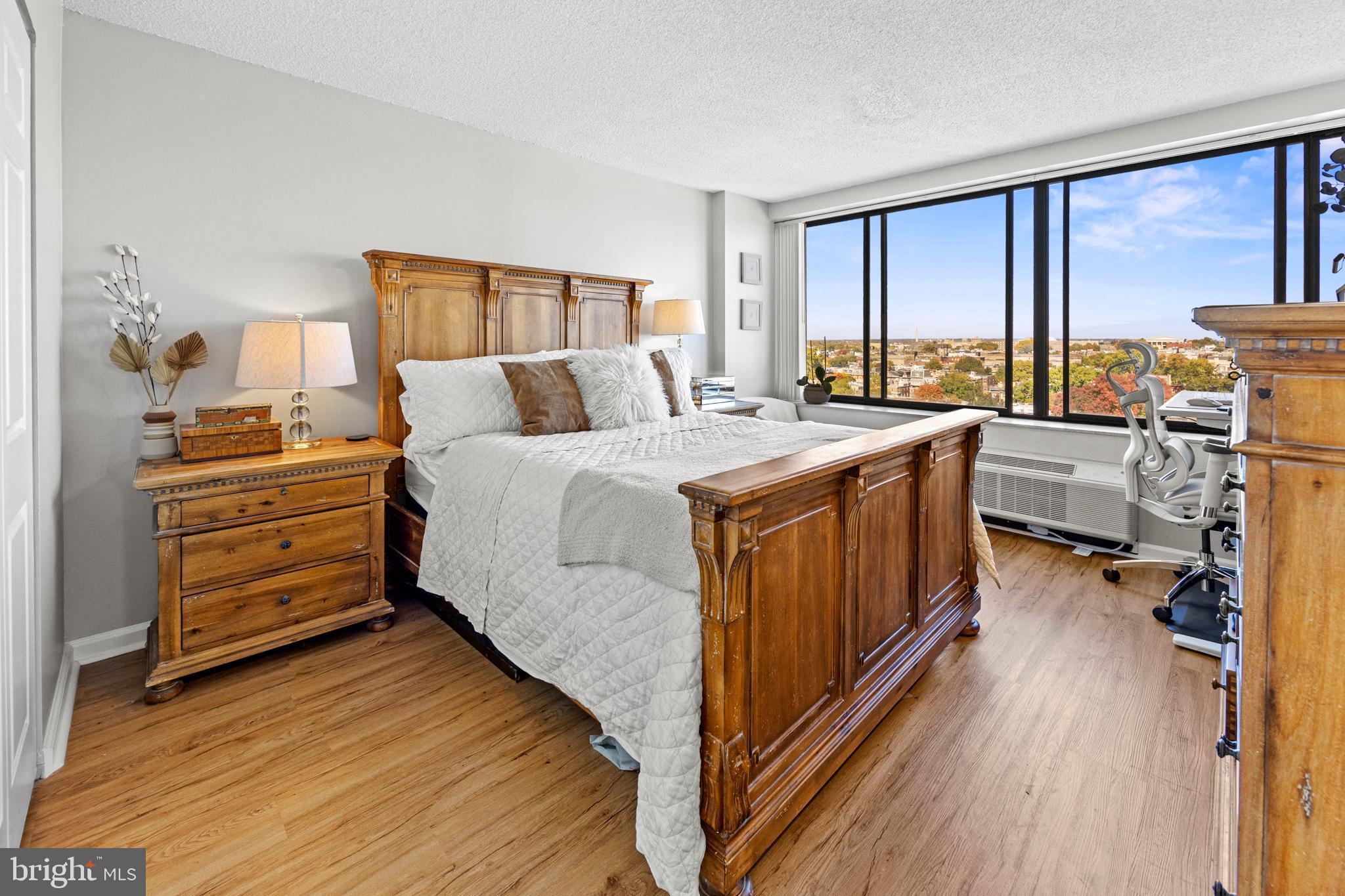 2001 HAMILTON ST #1409