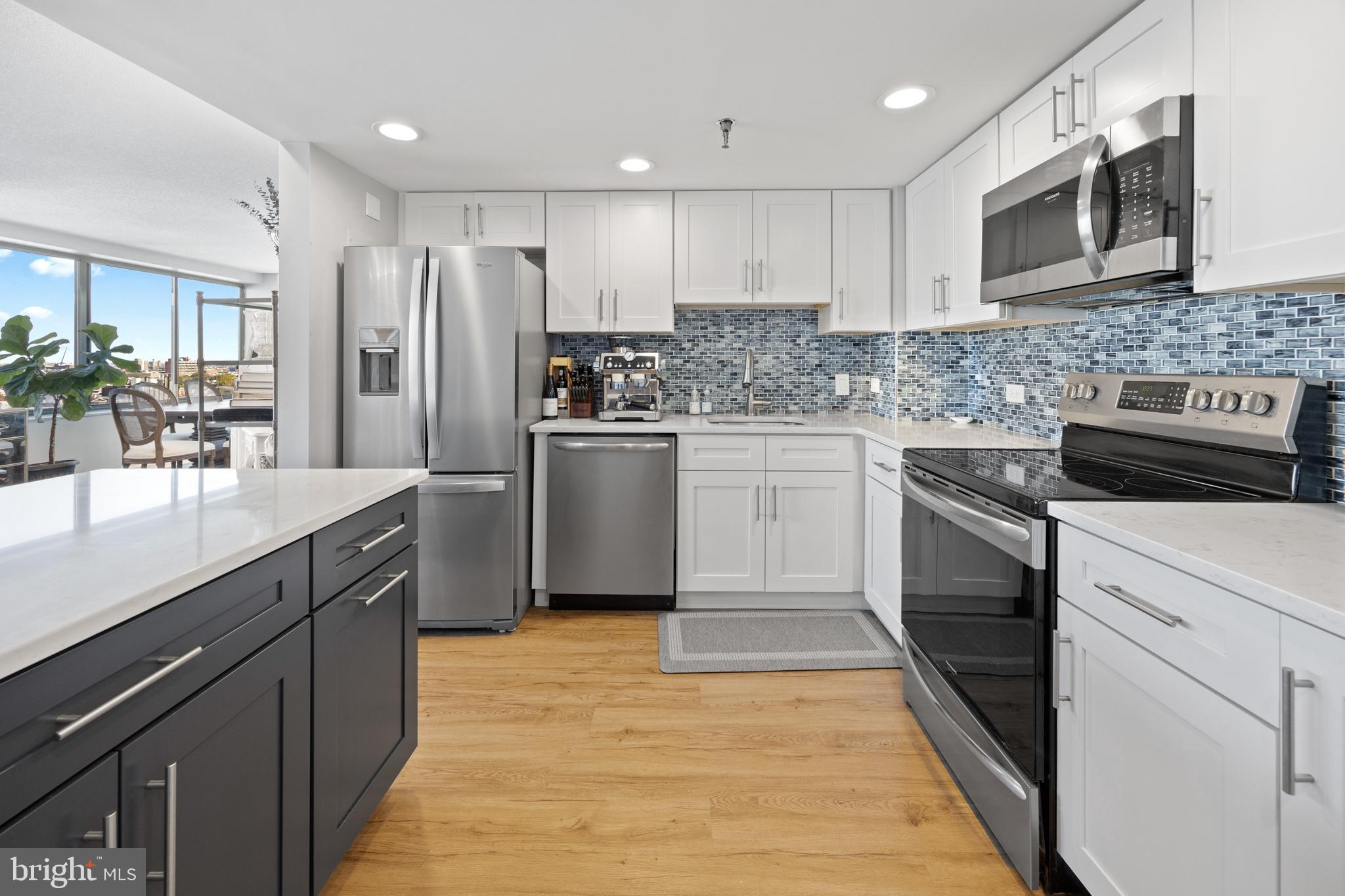 2001 HAMILTON ST #1409