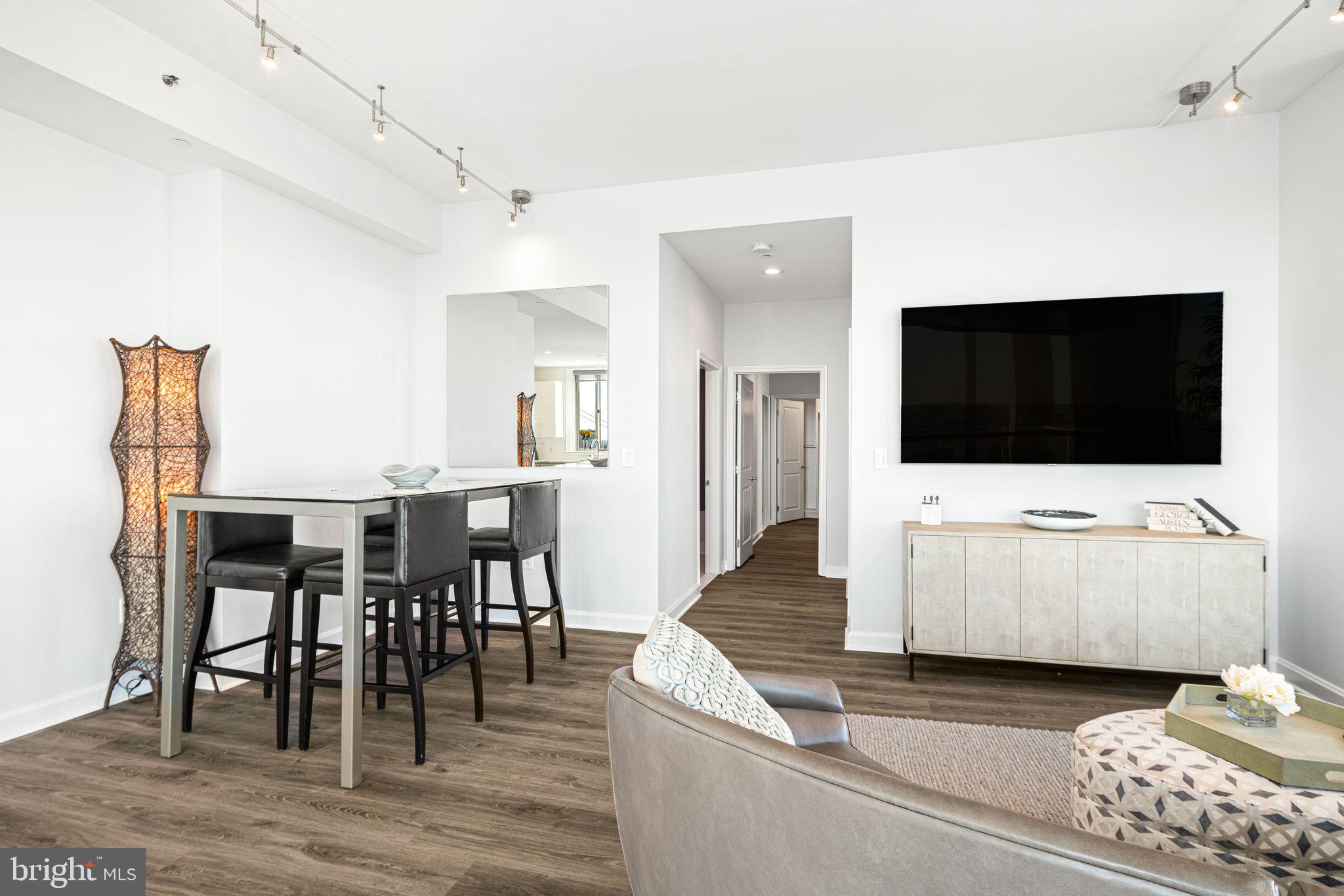 901 N Penn St #P2001