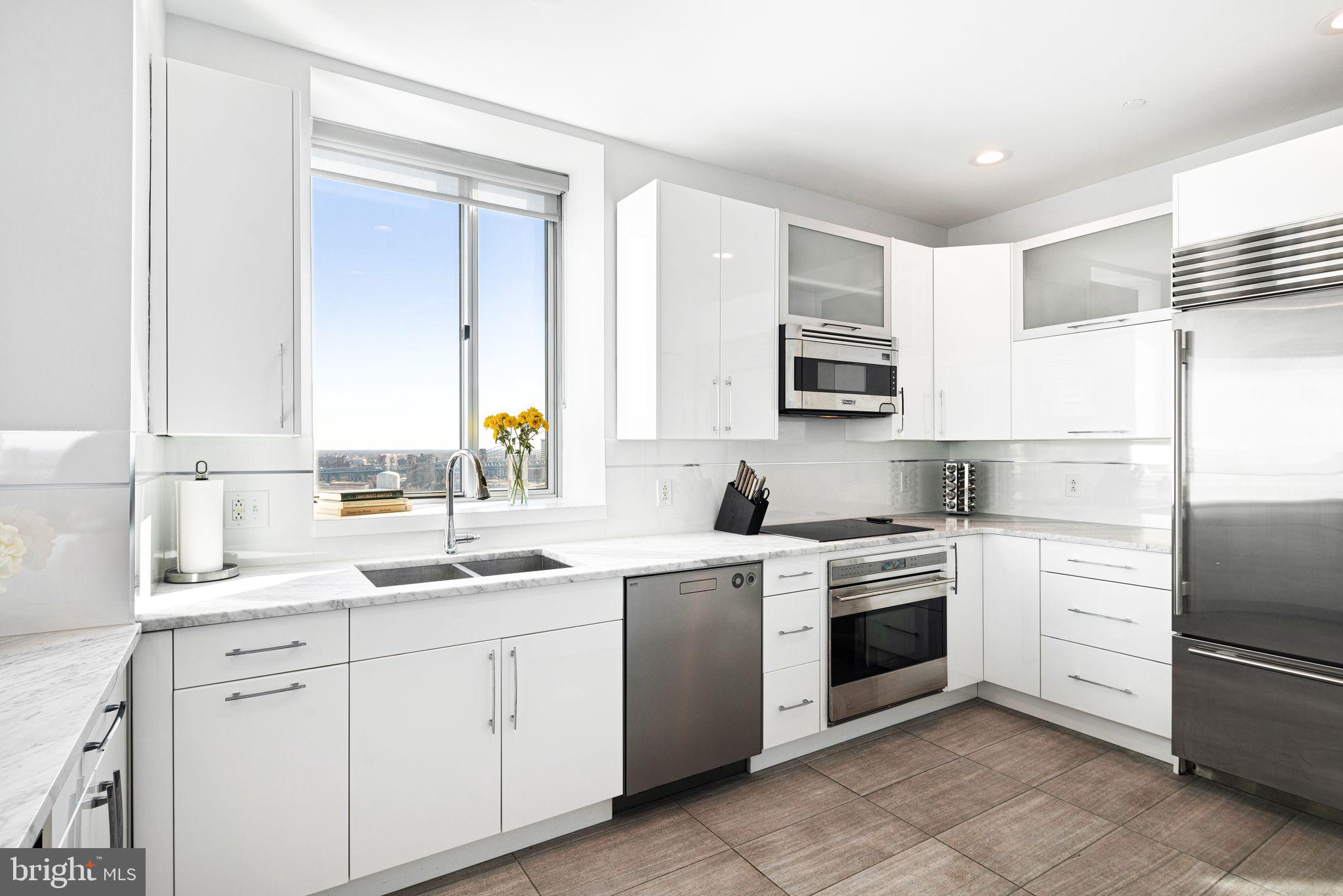 901 N Penn St #P2001