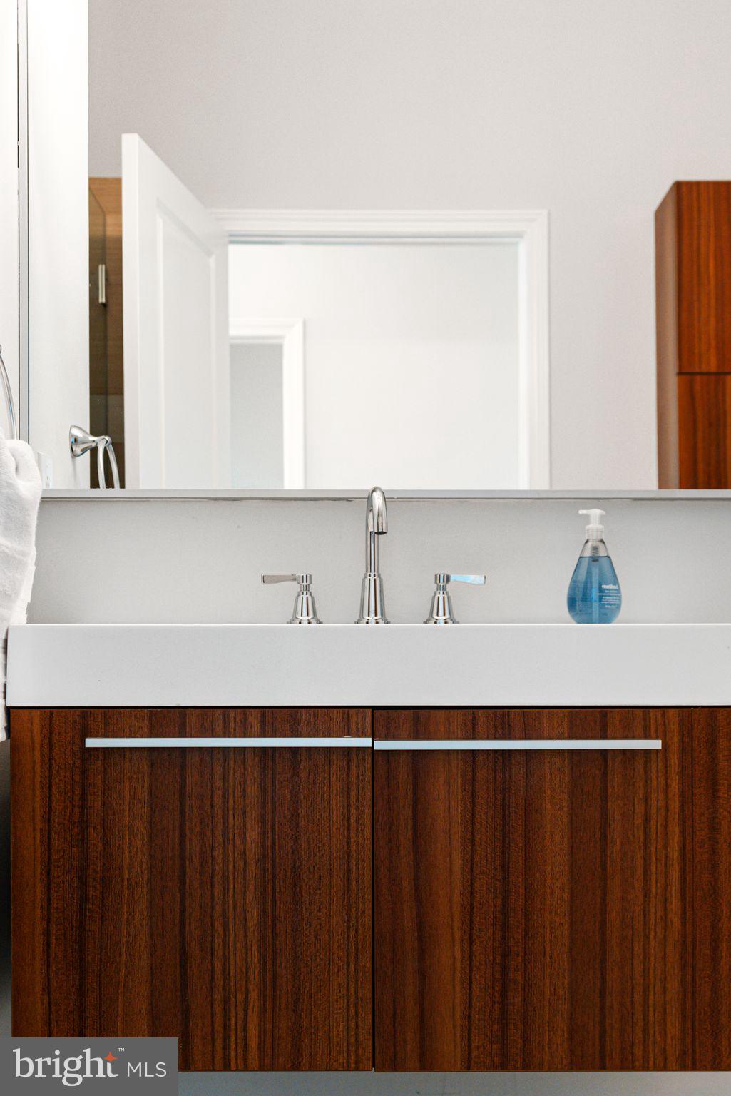 901 N Penn St #P2001