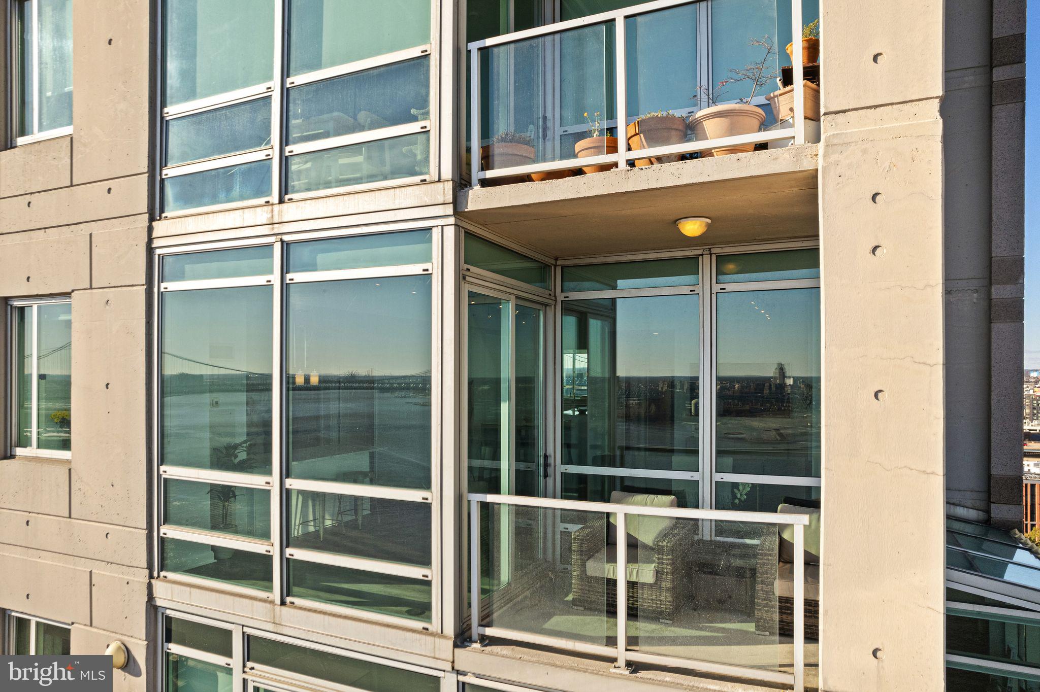 901 N Penn St #P2001