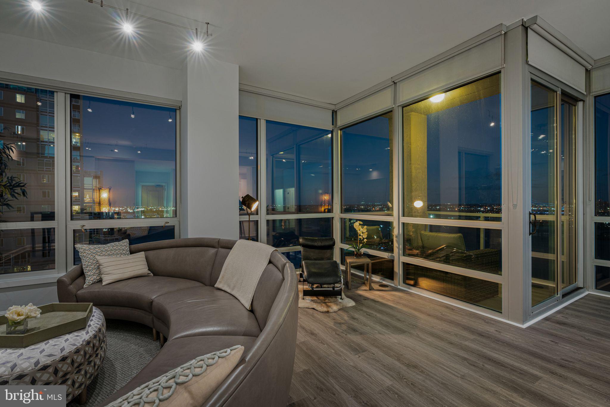 901 N Penn St #P2001