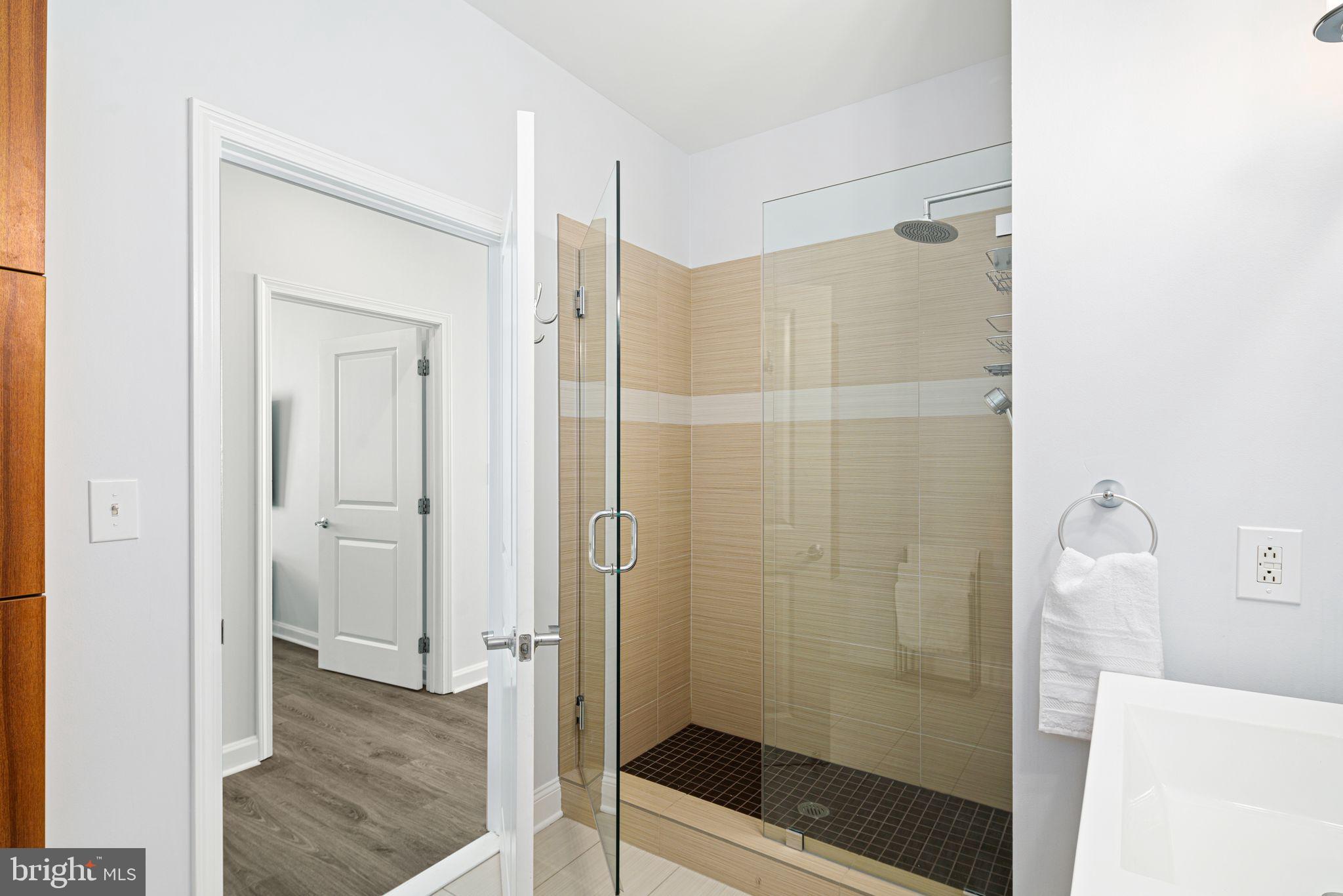 901 N Penn St #P2001